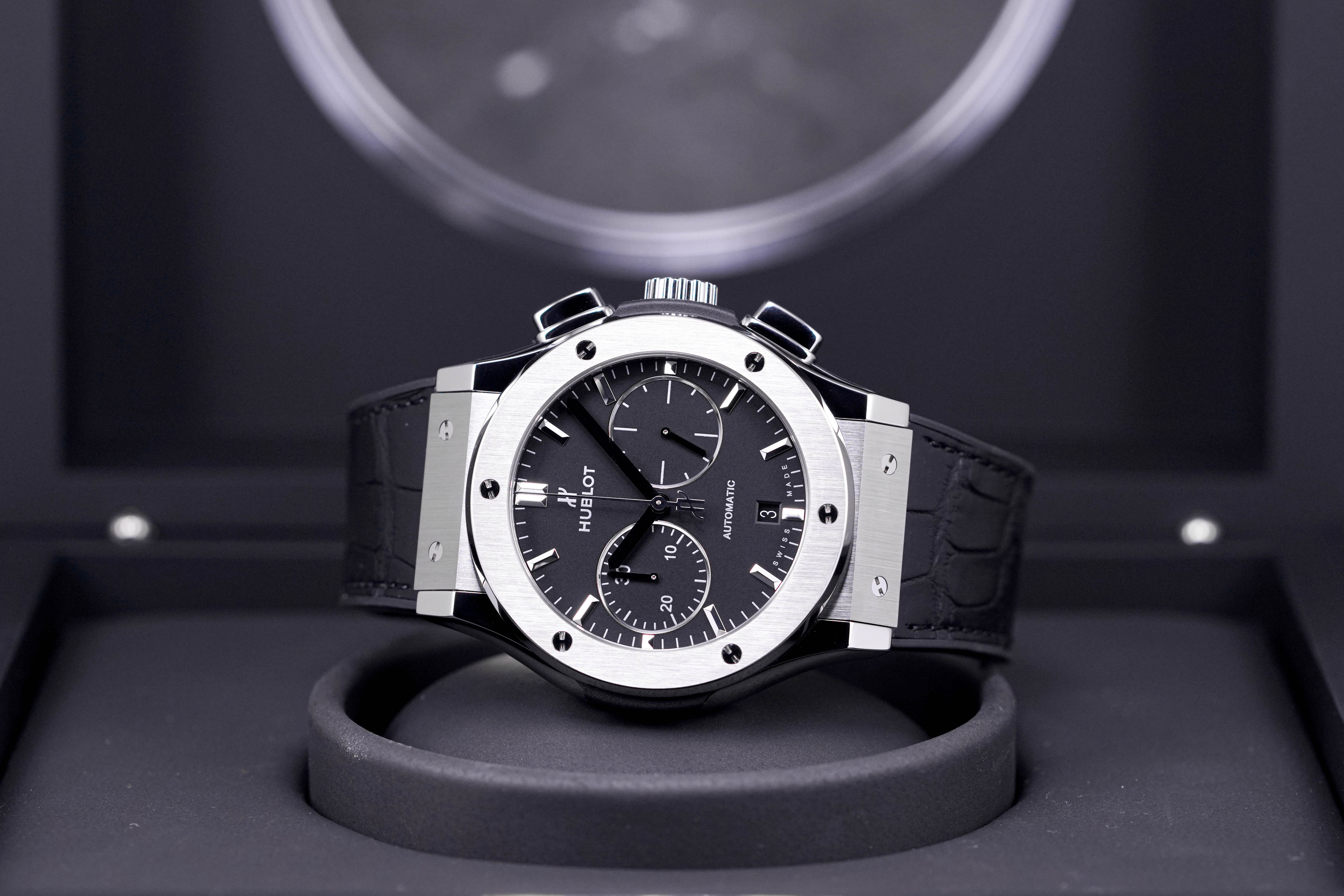 CLASSIC FUSION CHRONO TITANIUM 'BLACK DIAL' (2021)