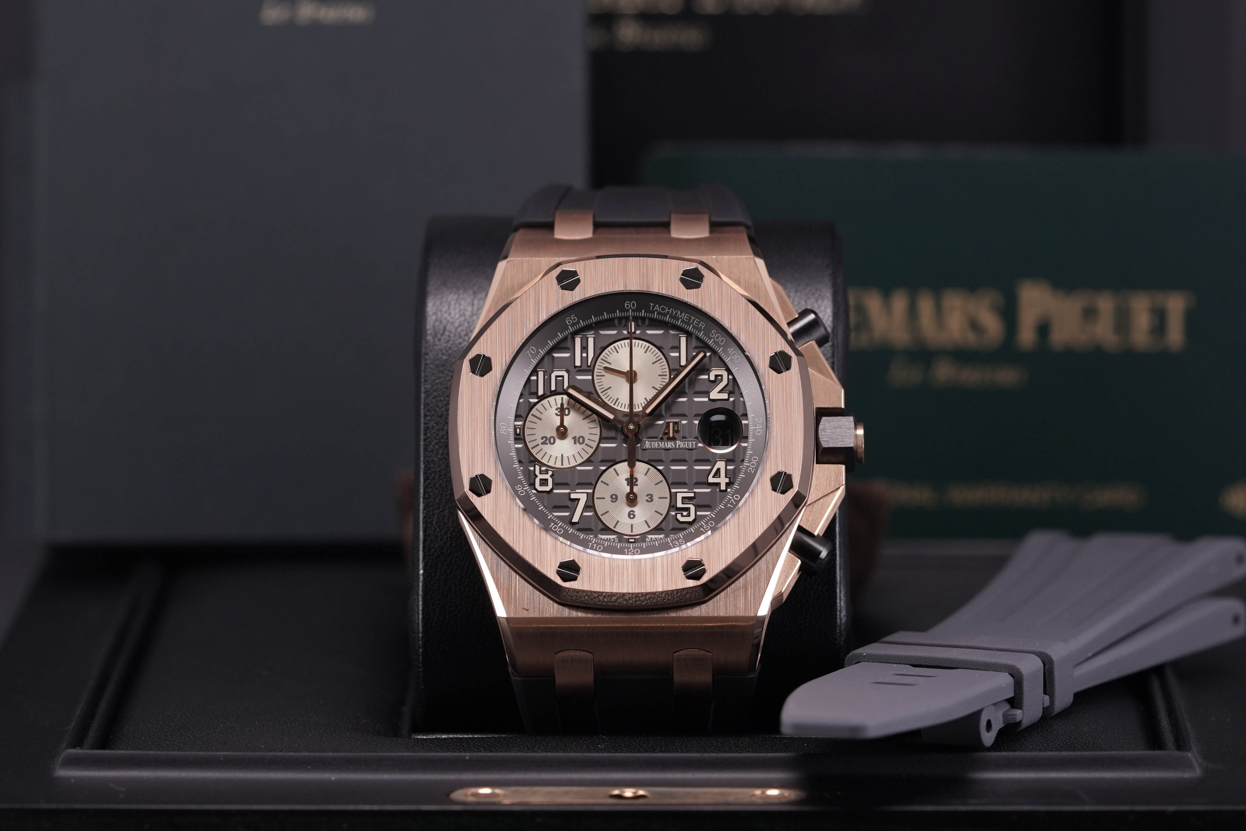 AUDEMARS PIGUET ROYAL OAK OFFSHORE ROSEGOLD GREY (2018)