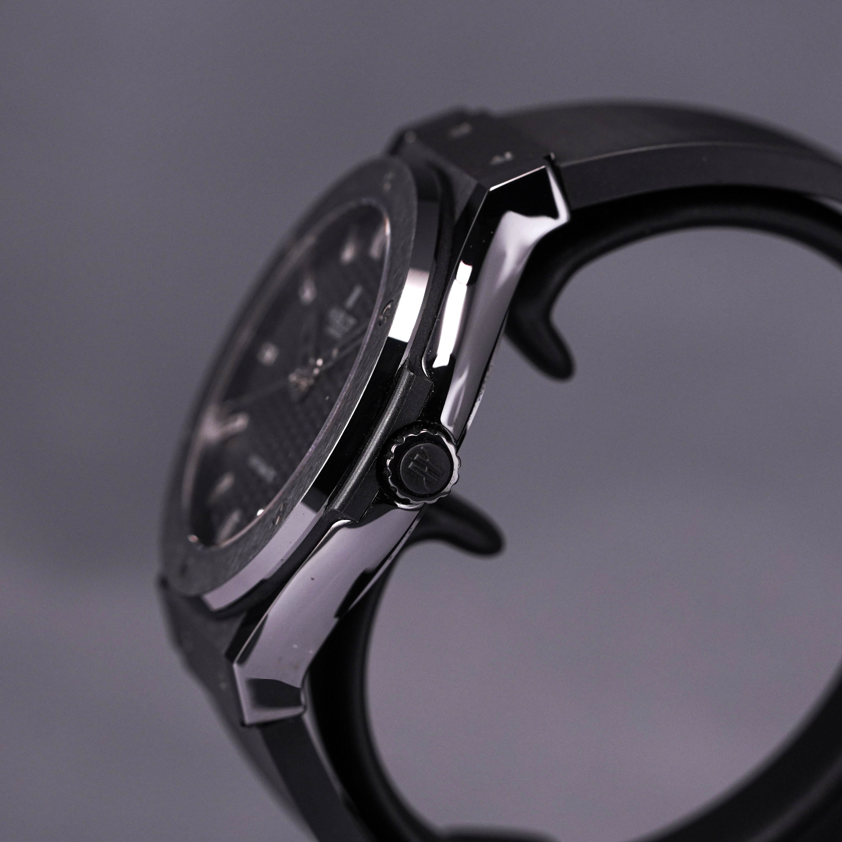 CLASSIC FUSION 45MM BLACK MAGIC (2017)