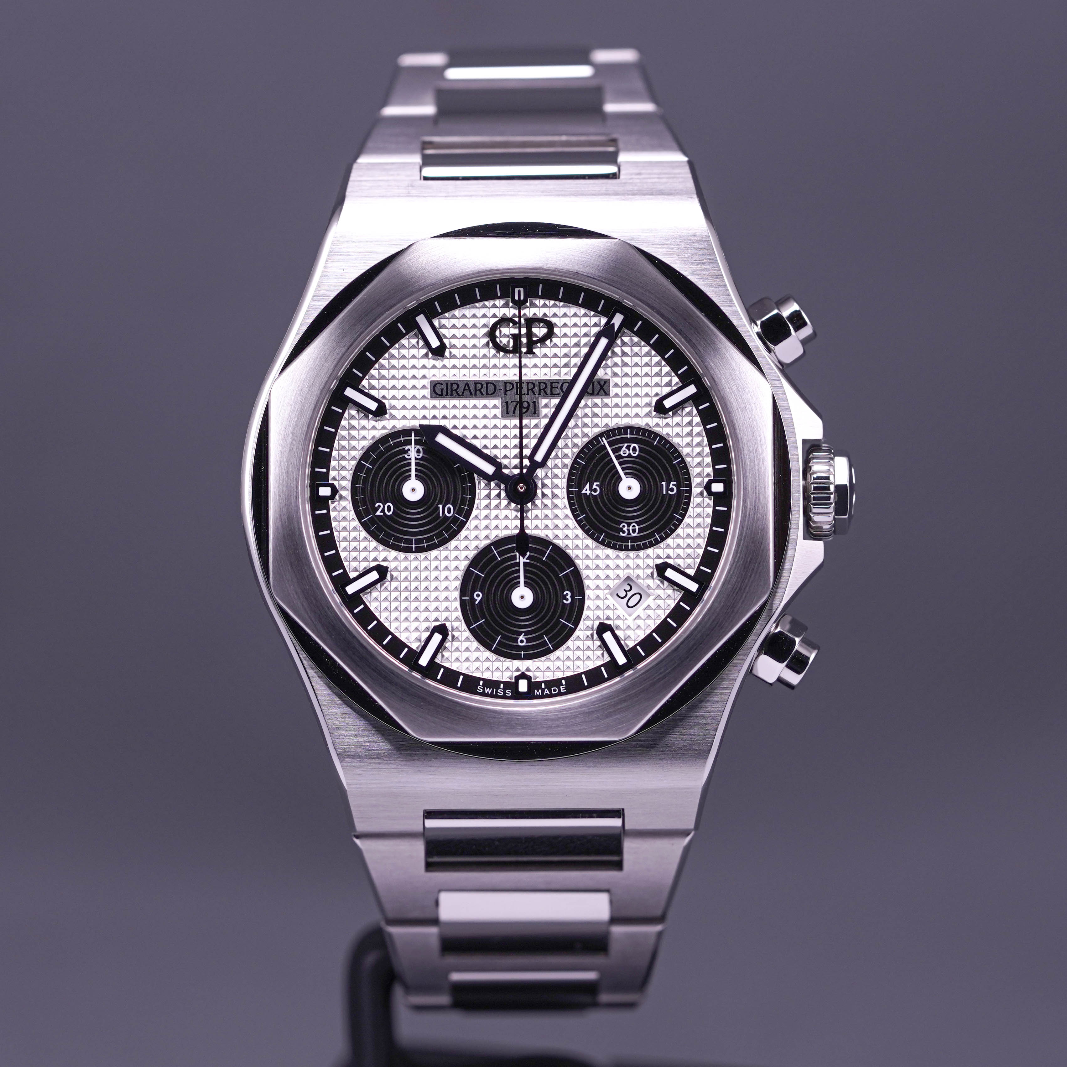 LAUREATO CHRONOGRAPH WHITE PANDA DIAL (2021)