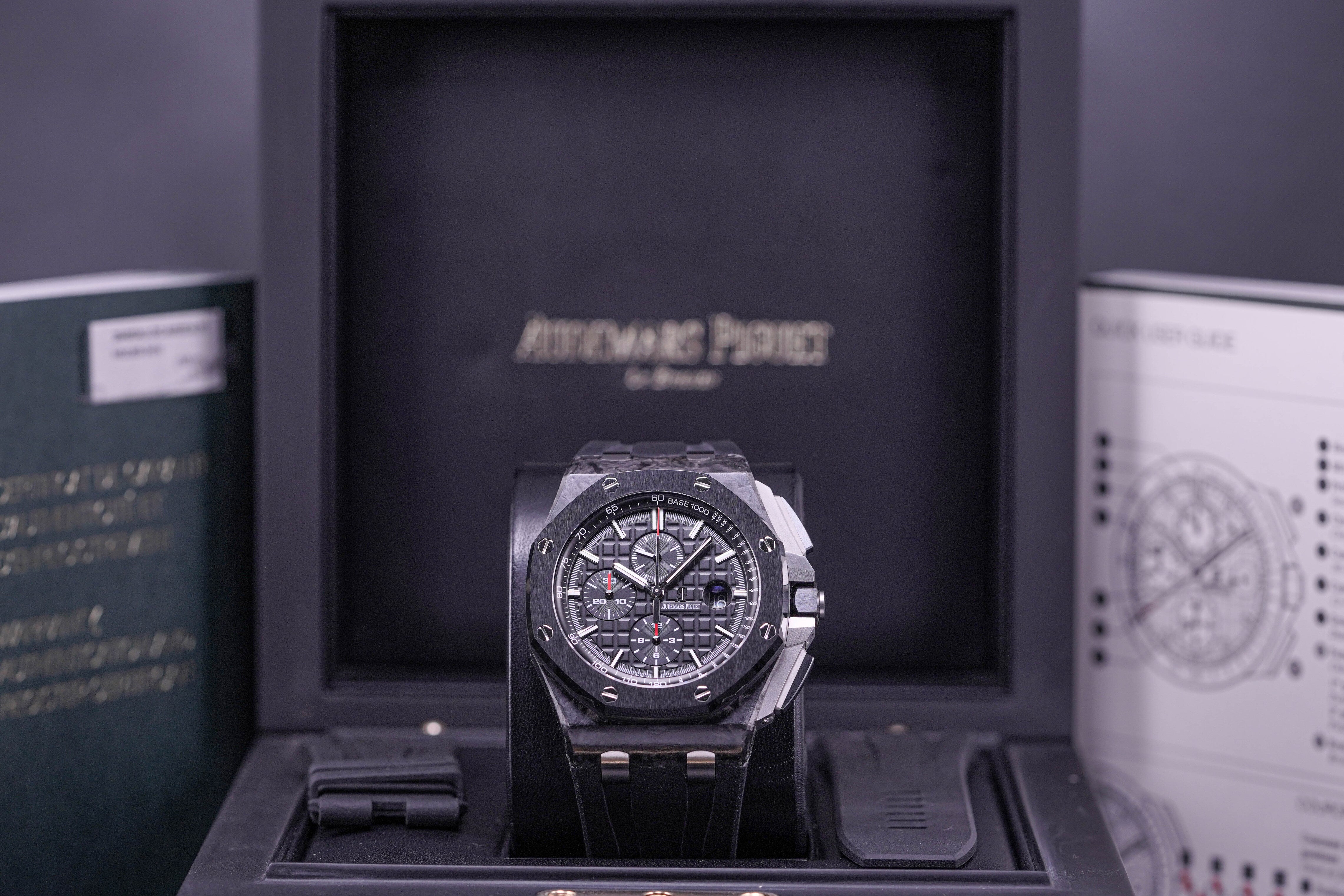 ROYAL OAK OFFSHORE CHRONOGRAPH 44MM NOVELTY CARBON 'H SERIES' (2016)