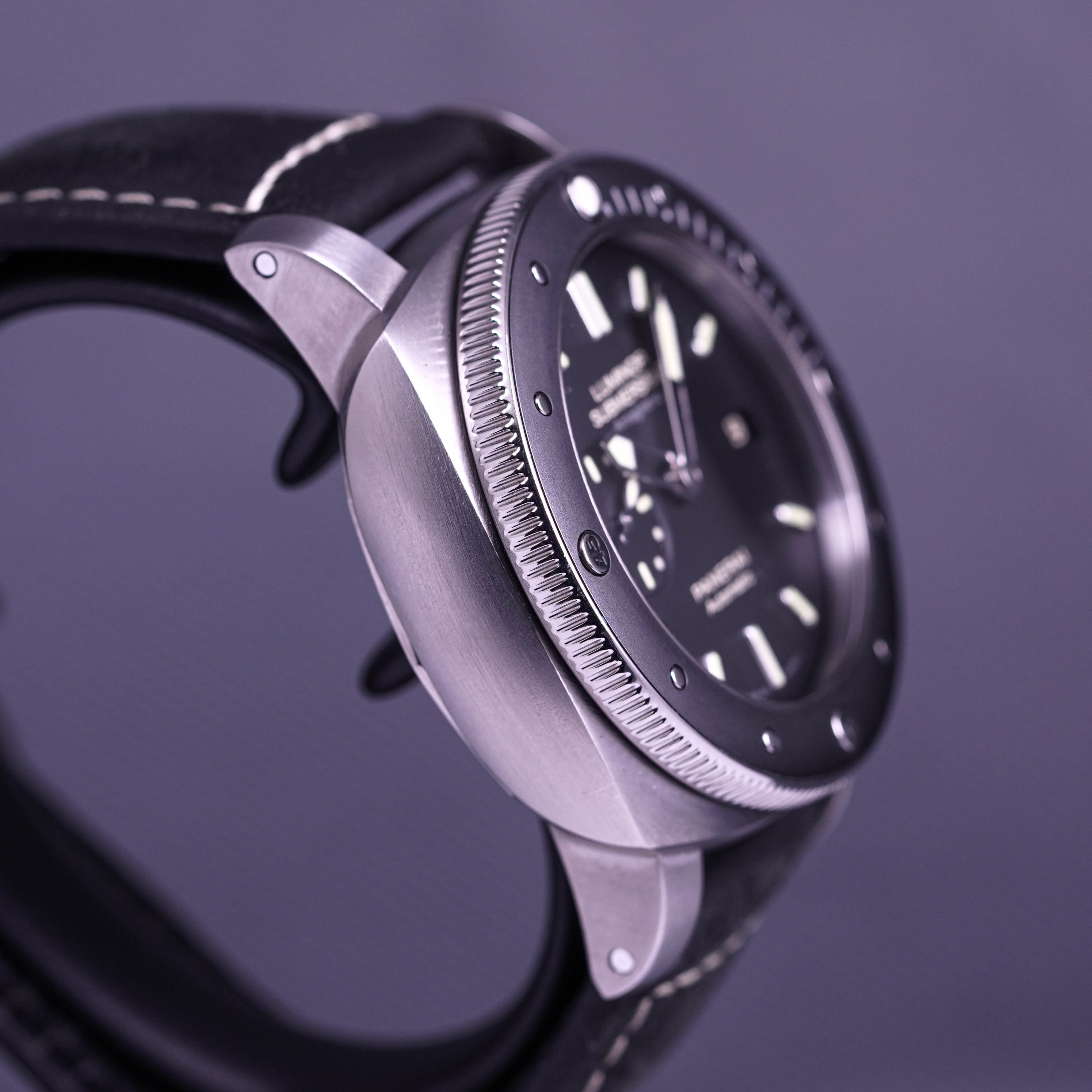 LUMINOR 1950 SUBMERSIBLE AMAGNETIC TITANIUM 3 DAYS 'PAM0389' (2013)