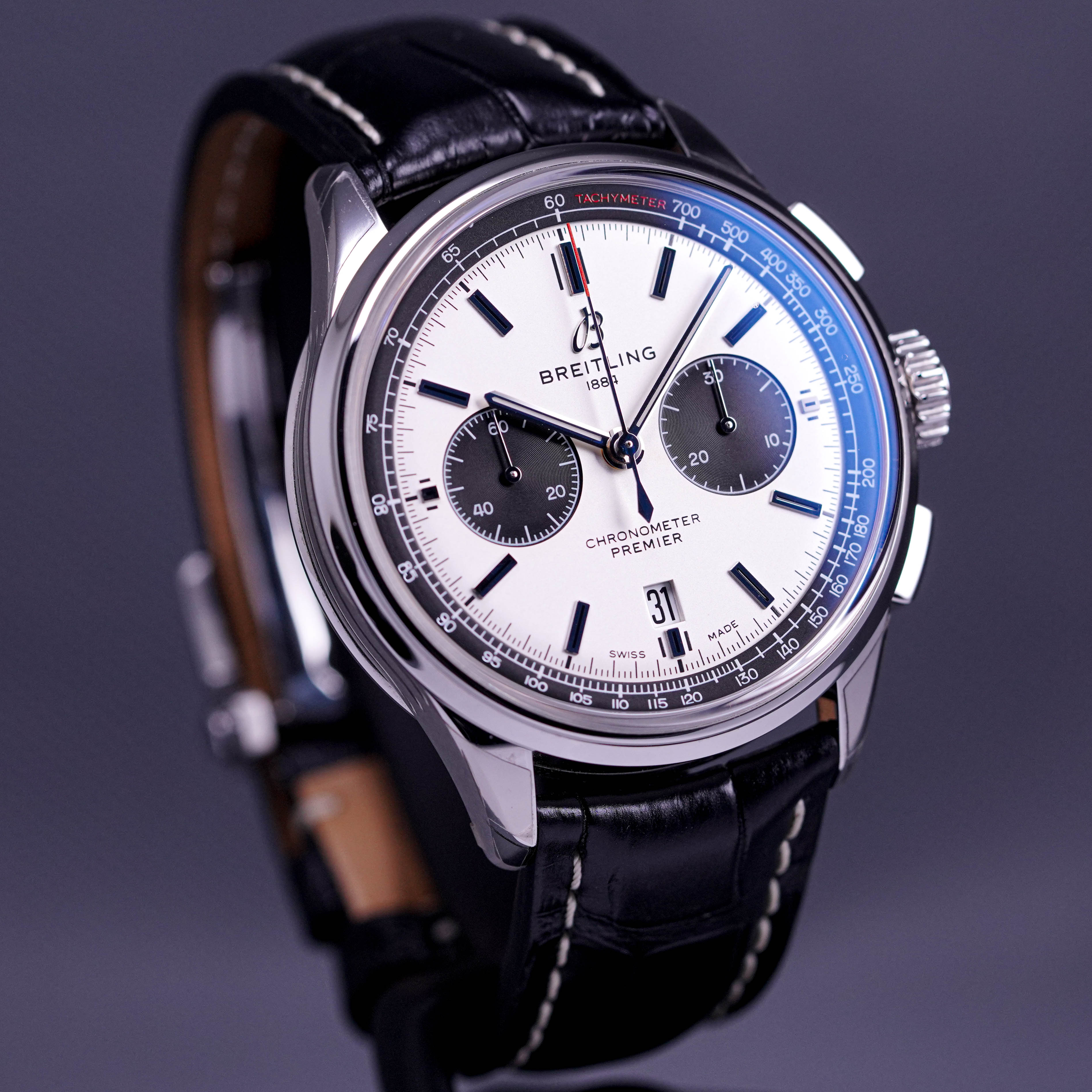 PREMIER B01 CHRONOGRAPH WHITE PANDA DIAL (2019)