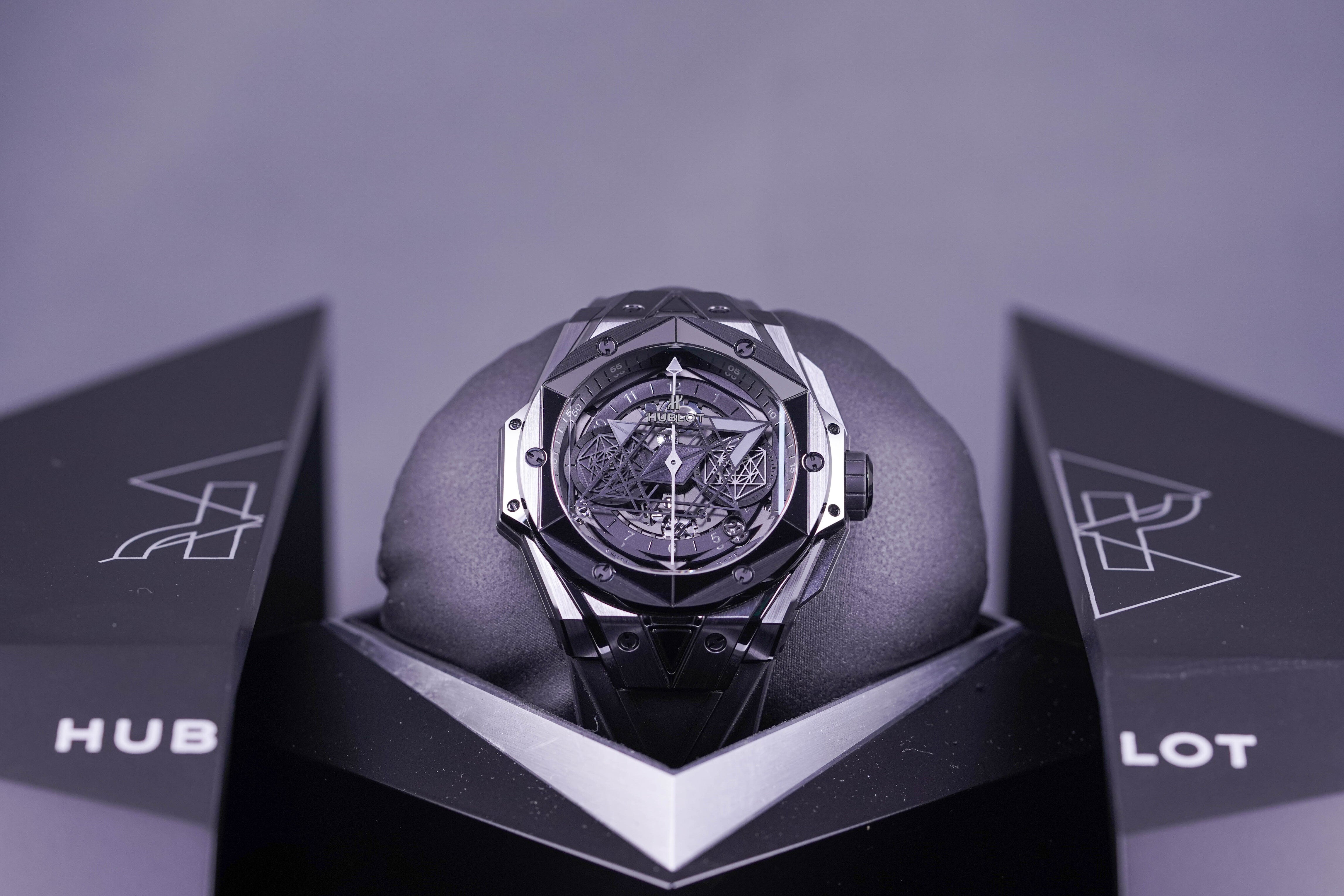 BIG BANG 45MM SANG BLEU-II BLACK MAGIC (2022)