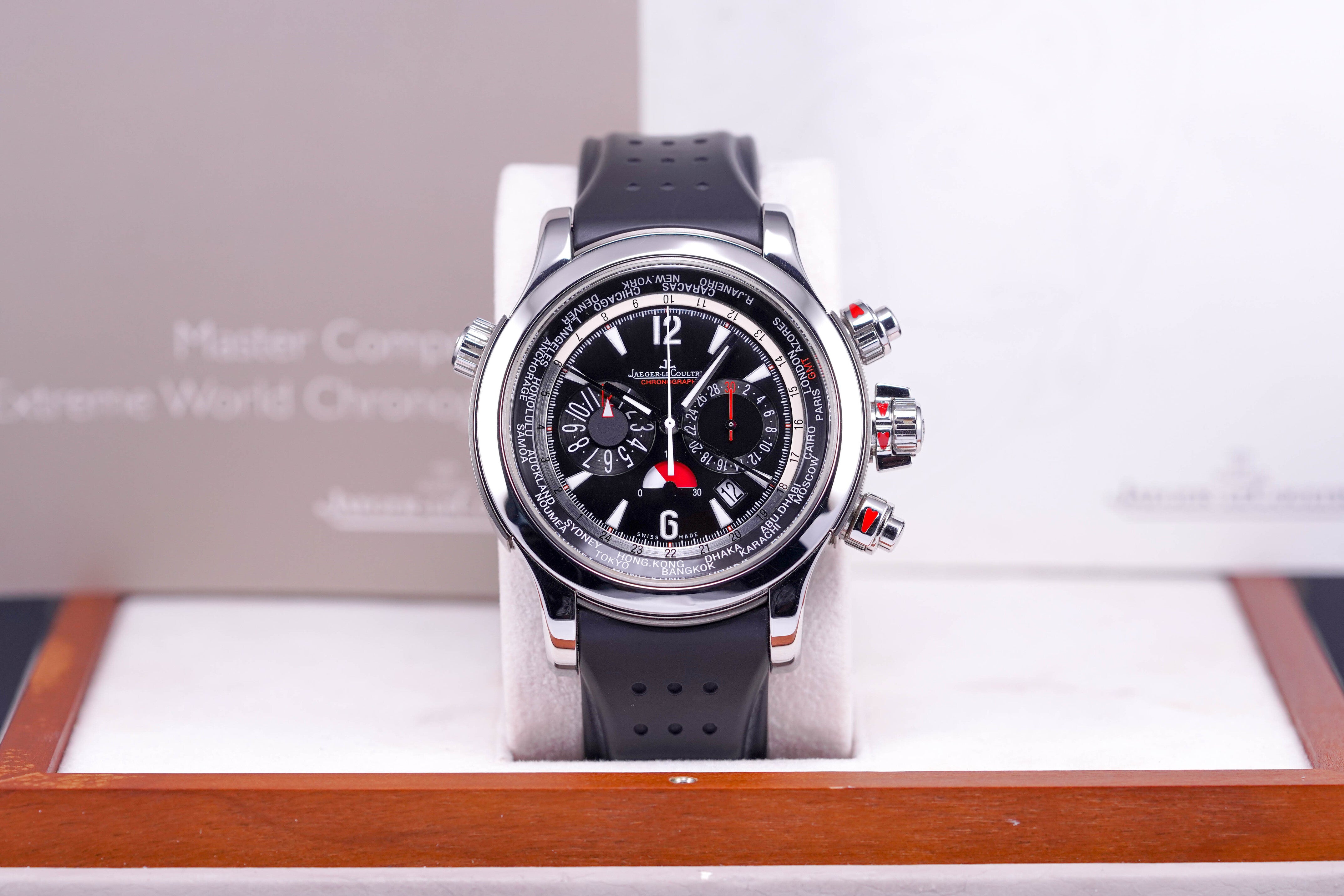 MASTER COMPRESSOR EXTREME WORLD CHRONOGRAPH (2010)
