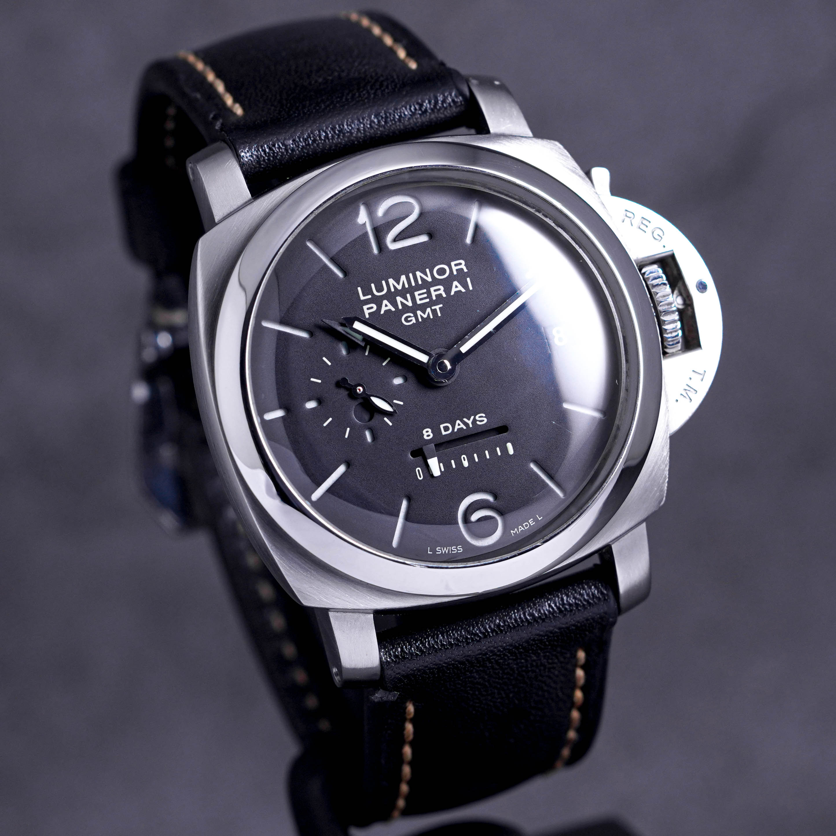 LUMINOR 1950 8 DAYS GMT PAM 233 BLACK DIAL (CIRCA 2008)