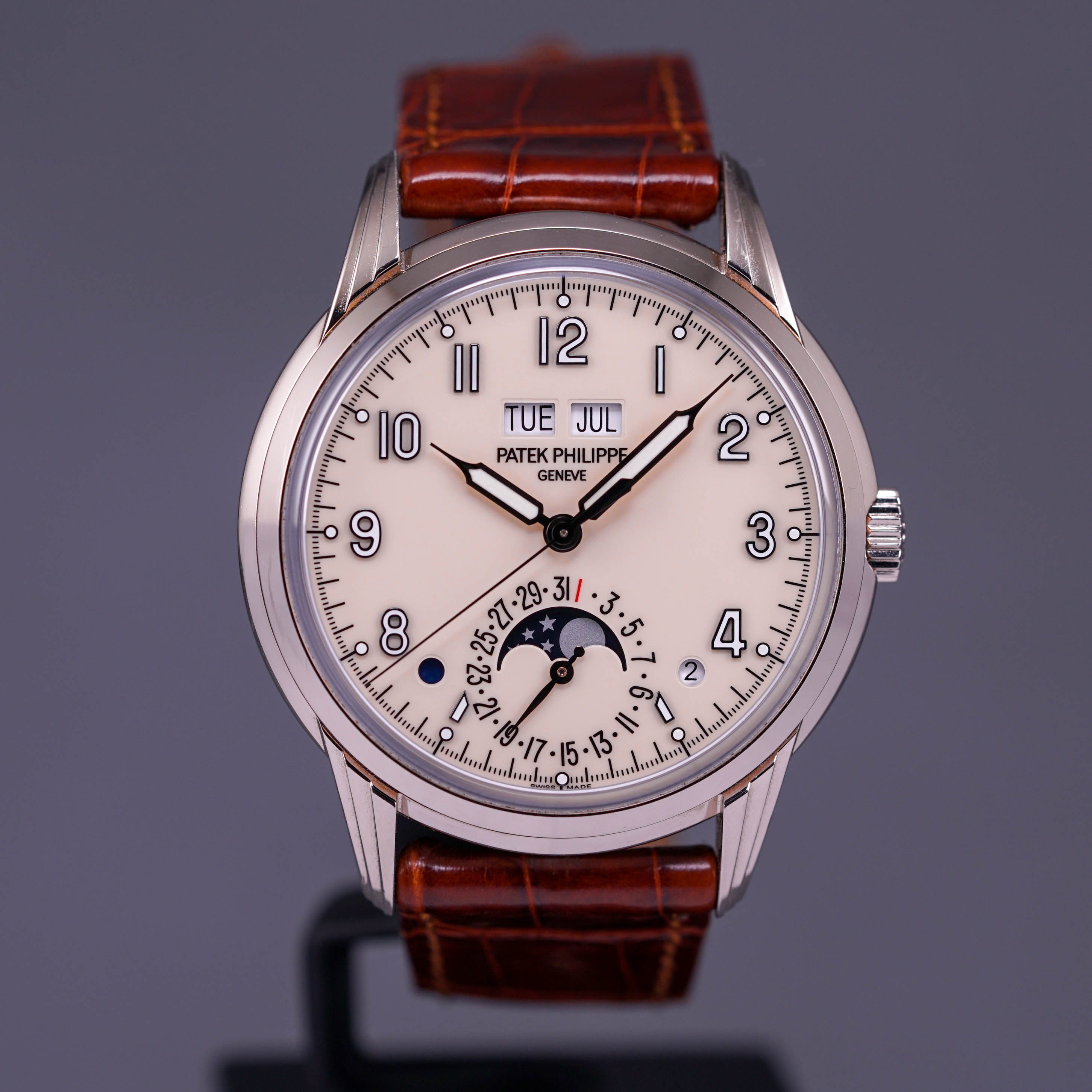 PATEK PHILIPPE PERPETUAL CALENDAR 5320G-001 (2019)
