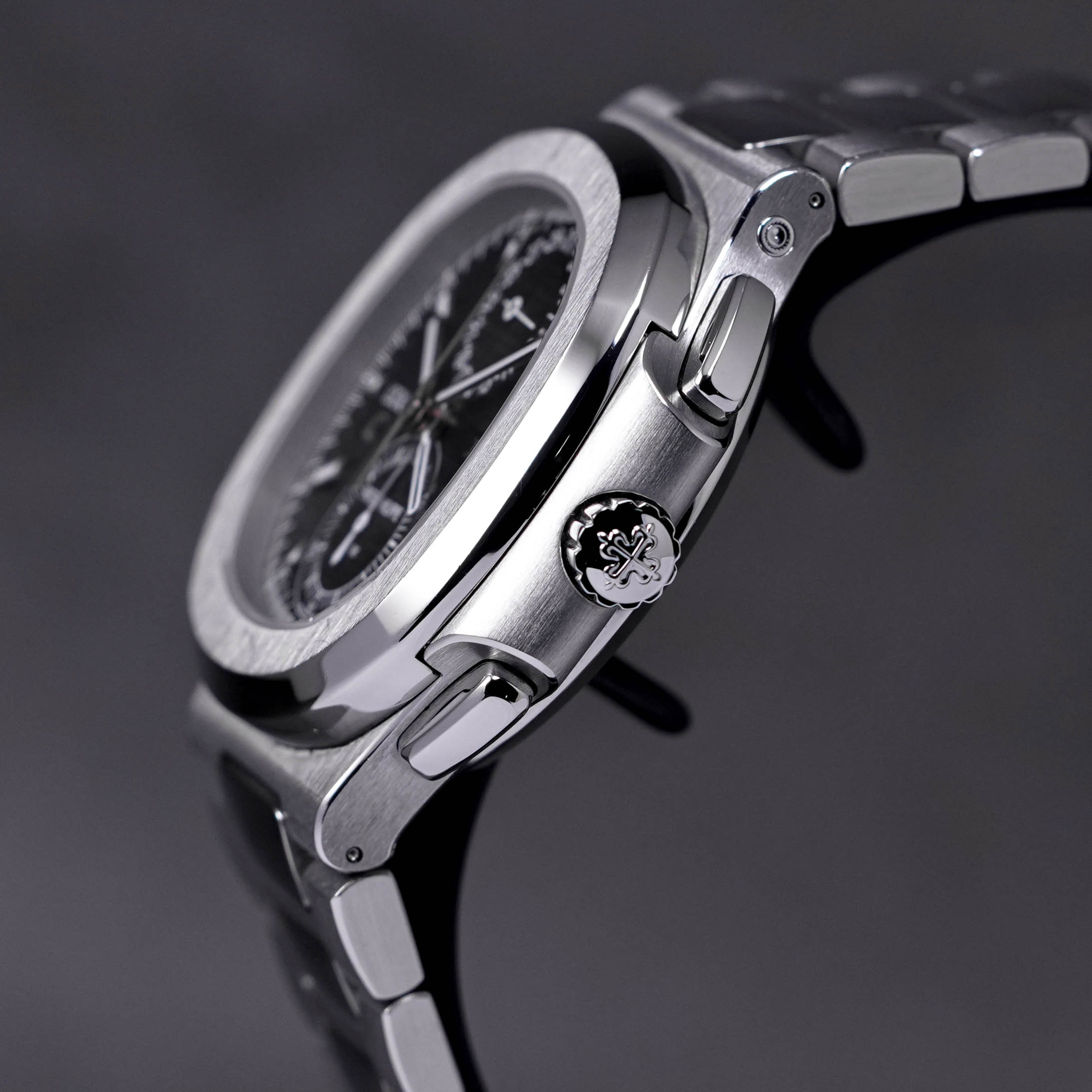 NAUTILUS 5990/1A TRAVEL TIME STEEL BLACK DIAL (2019)