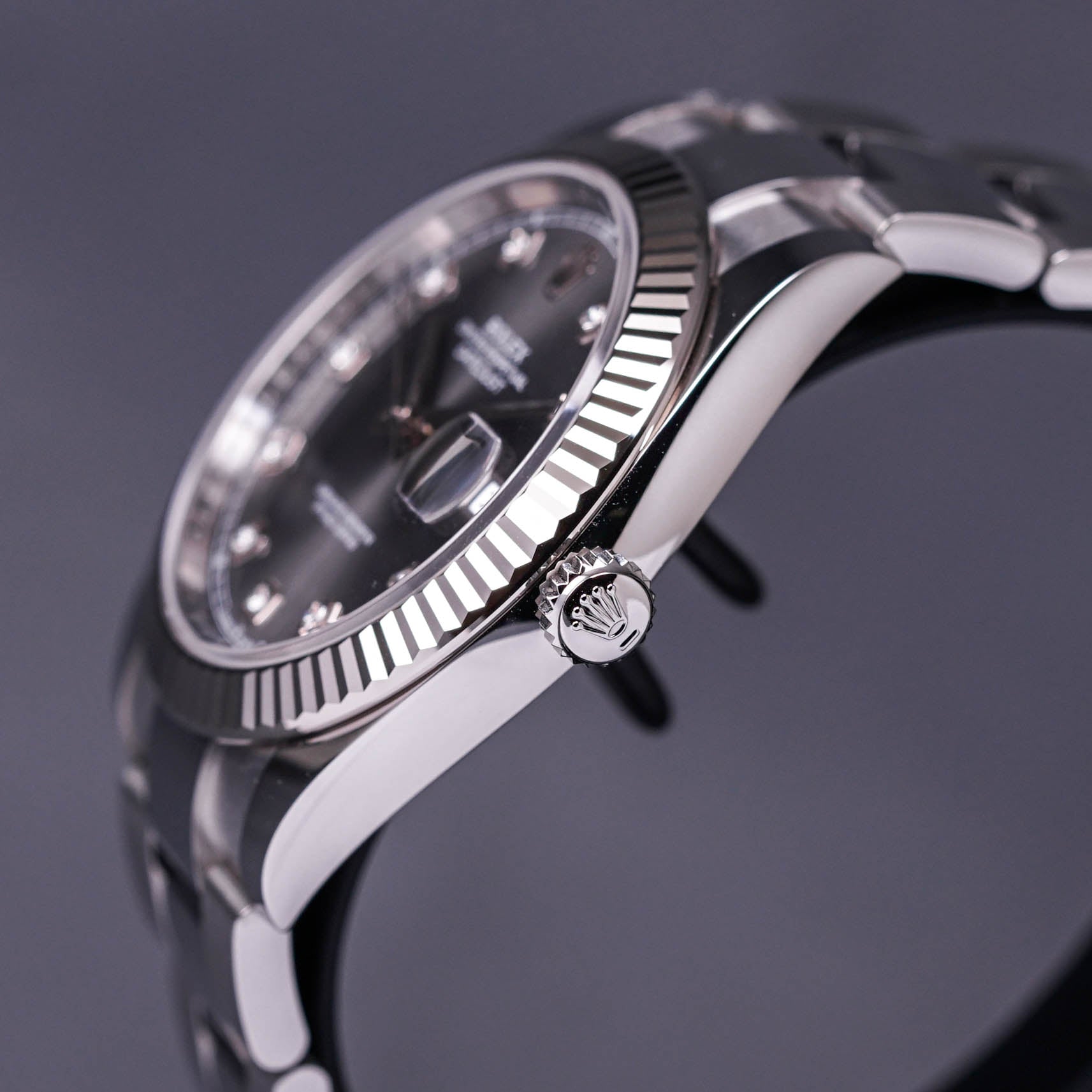 ROLEX DATEJUST 41MM FLUTED OYSTER RHODIUM DIAL (2022)