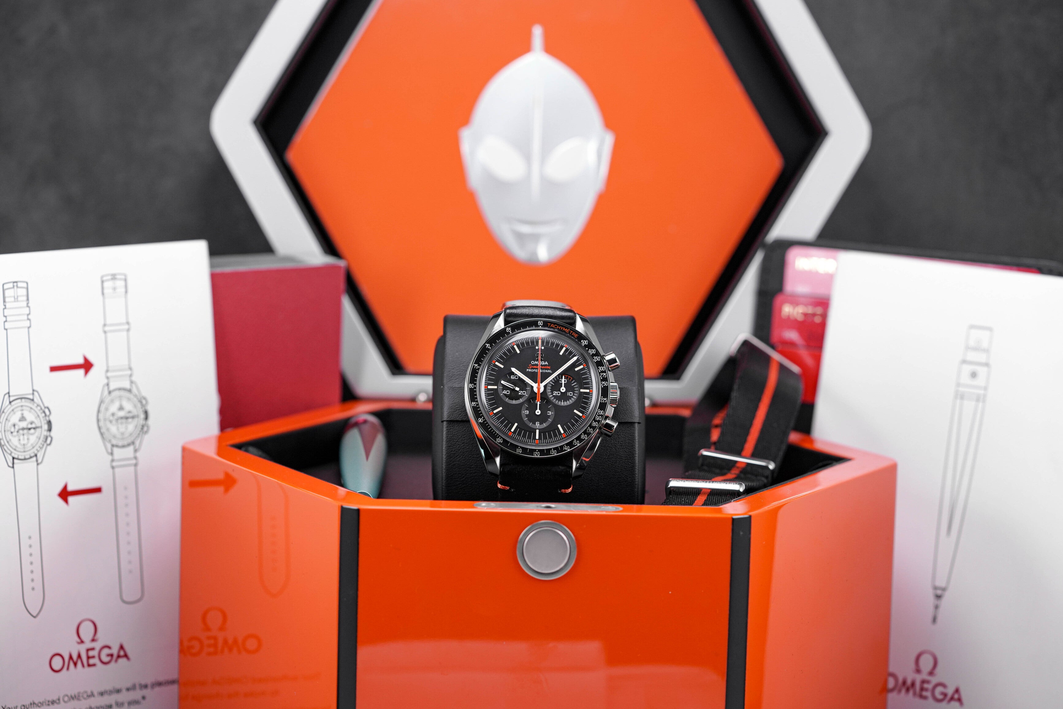 SPEEDMASTER SPEEDY TUESDAY 'ULTRAMAN' (2018)
