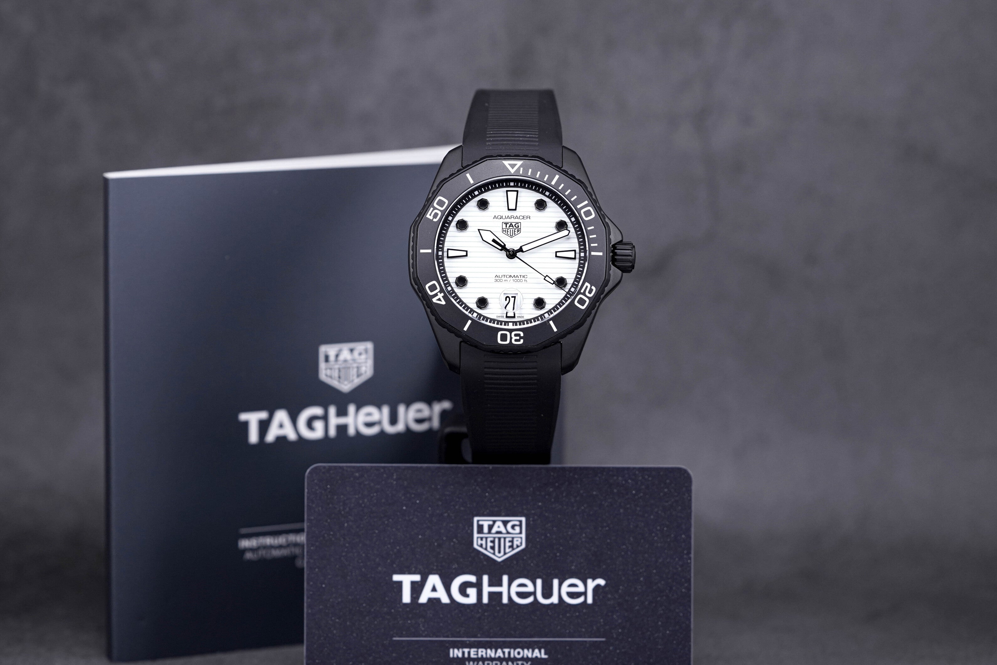 AQUARACER 300M CALIBRE 5 CERAMIC WHITE DIAL (2023)