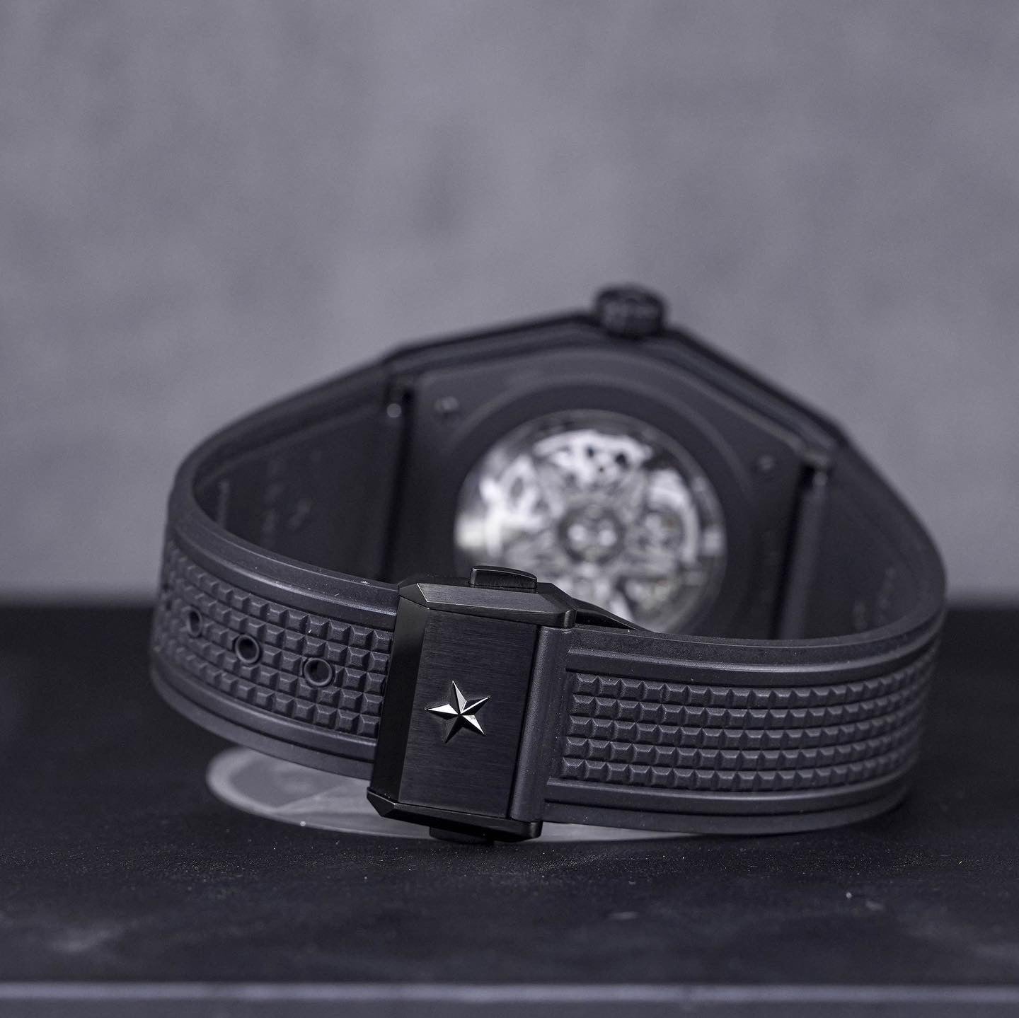 DEFY CLASSIC 41MM CERAMIC SKELETON DIAL (2021)