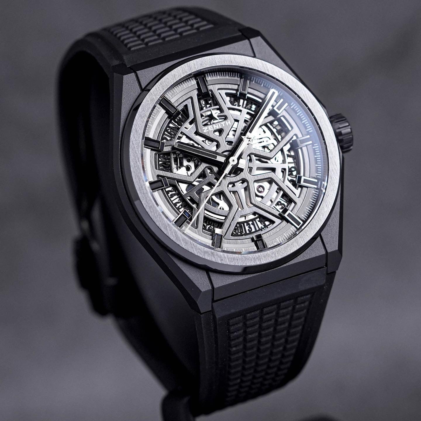 DEFY CLASSIC 41MM CERAMIC SKELETON DIAL (2021)