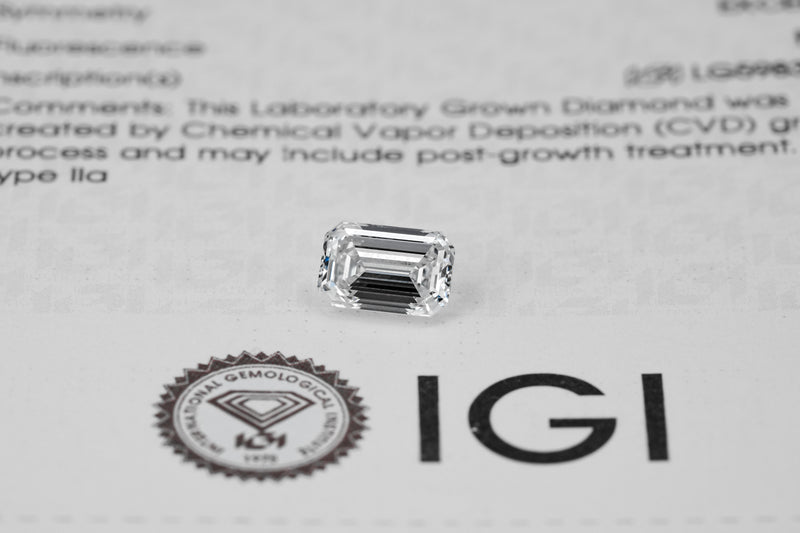LAB GROWN DIAMOND BY IGI - EM 1.48CT / D-VVS2