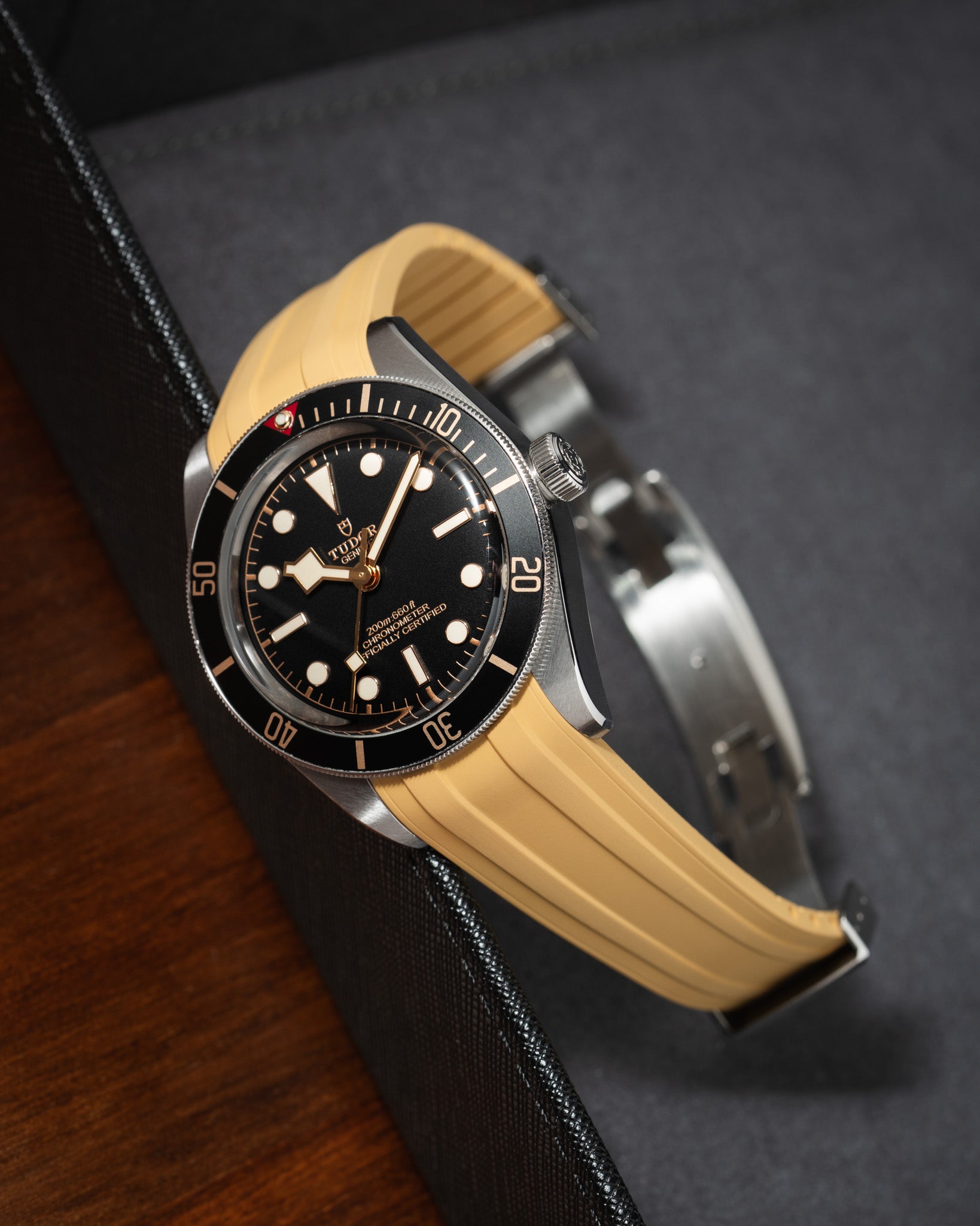 Delugs Strap Tudor Black Bay 58 Gold