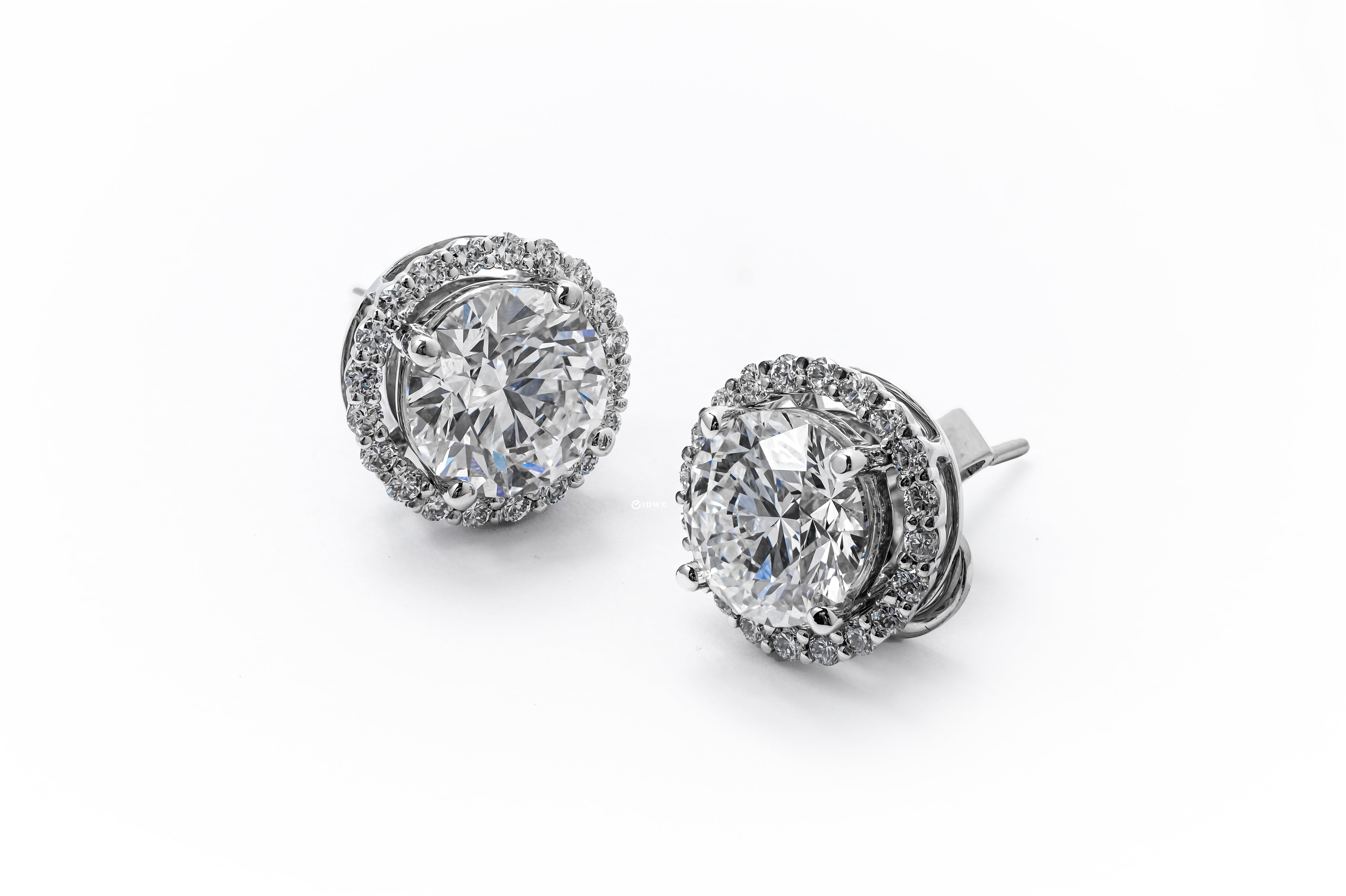 2.5CT ROUND BRILLIANT HALO STUD EARRINGS