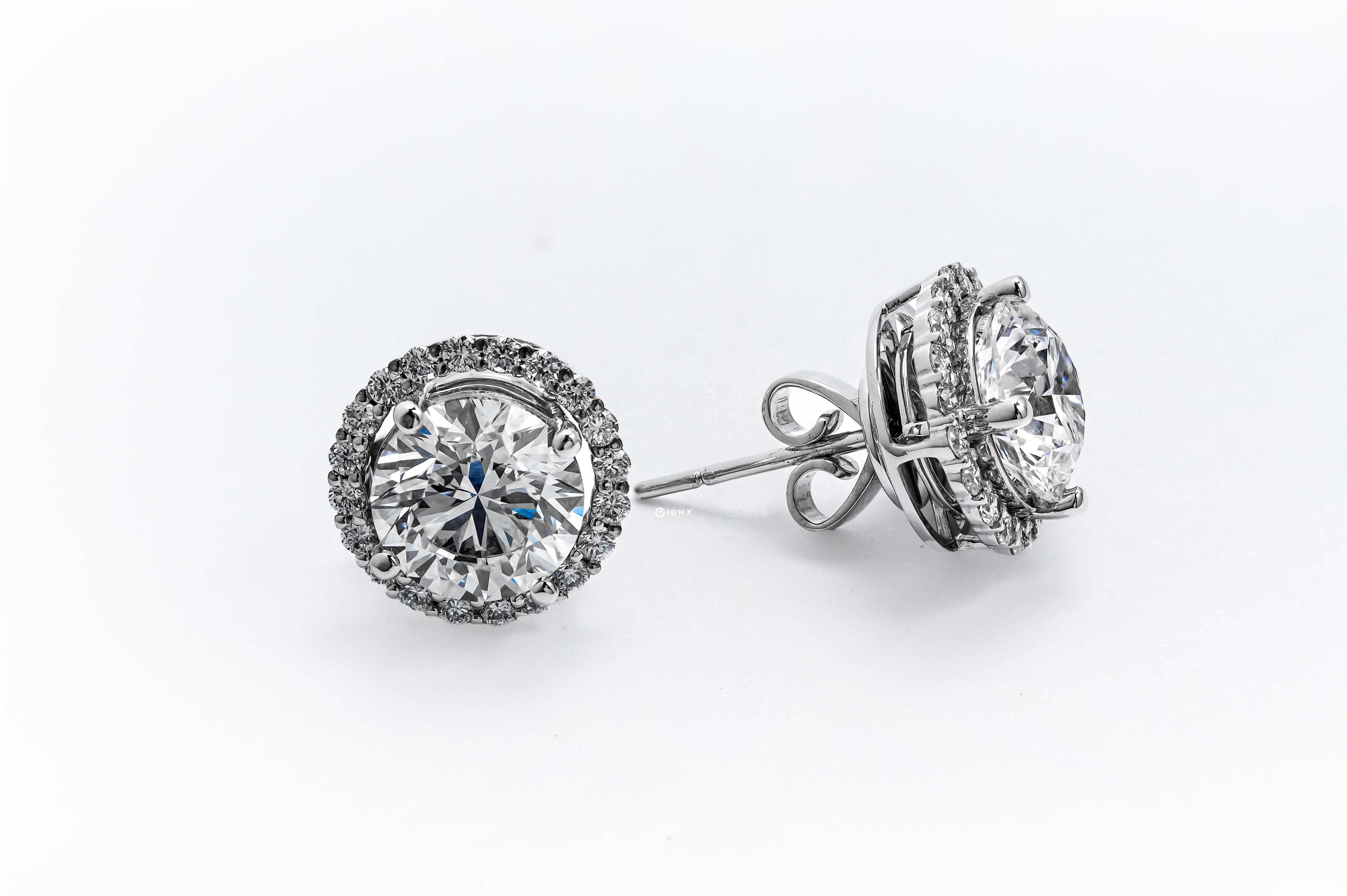 2.5CT ROUND BRILLIANT HALO STUD EARRINGS