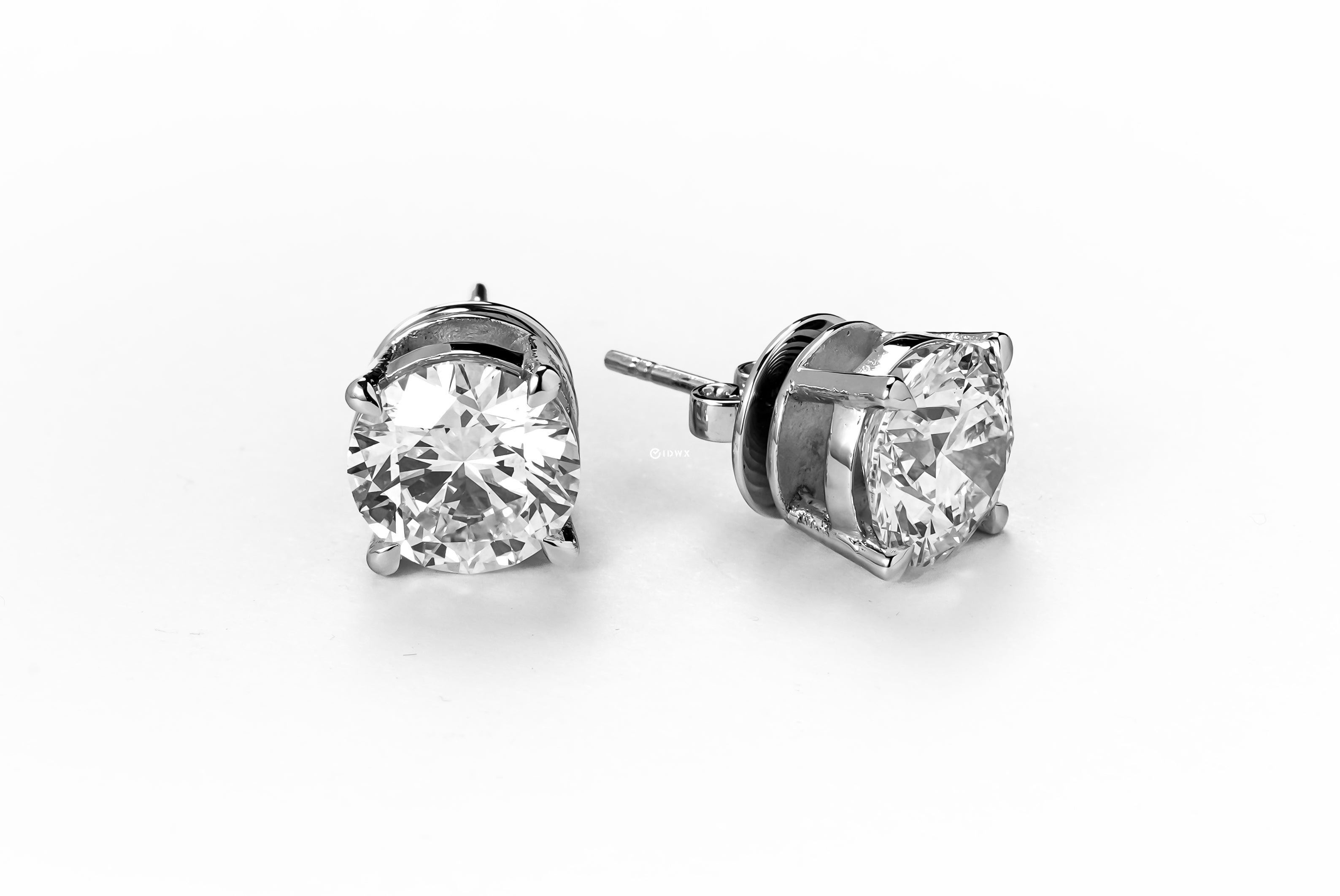 3CT ROUND BRILLIANT STUD EARRINGS