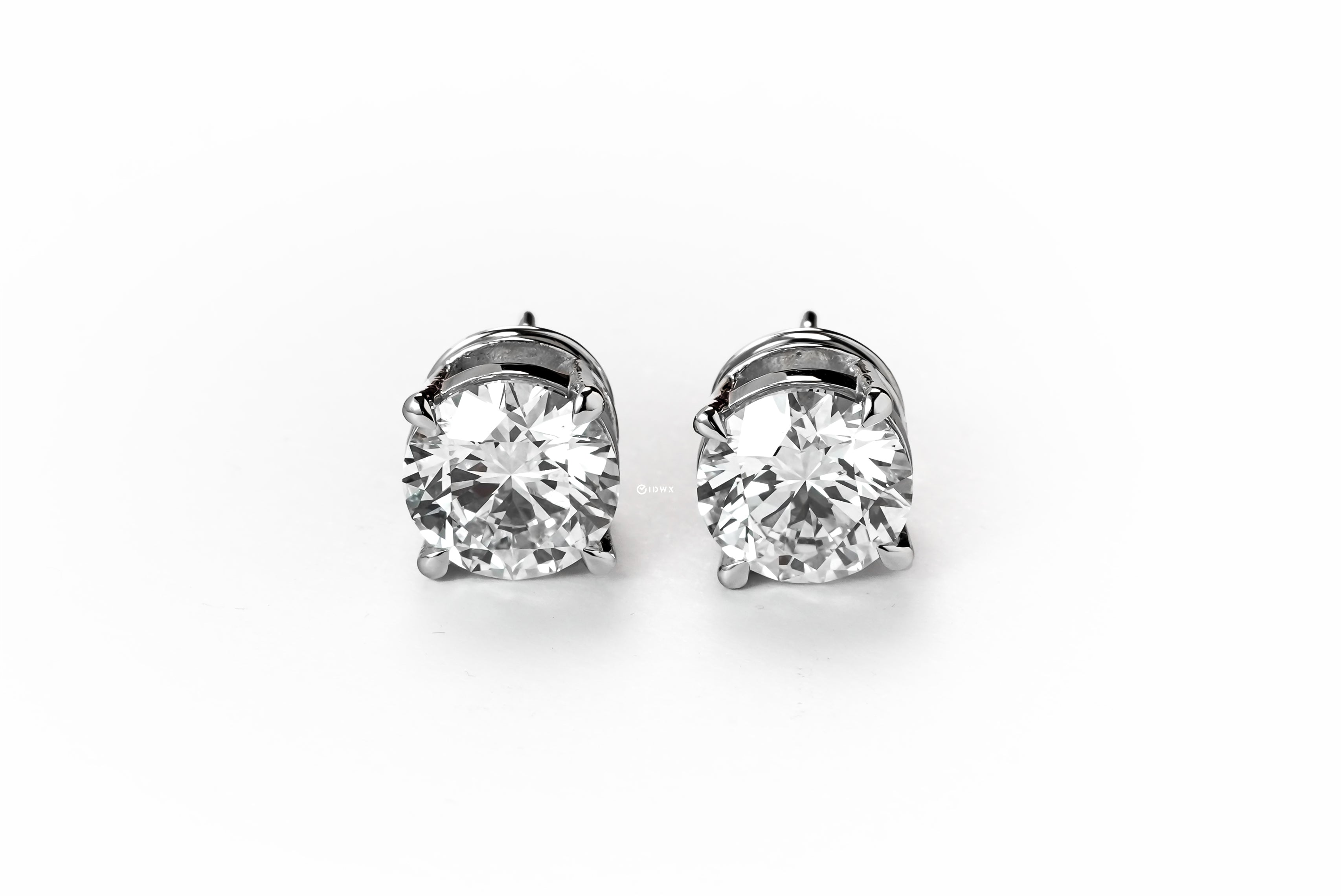 3CT ROUND BRILLIANT STUD EARRINGS