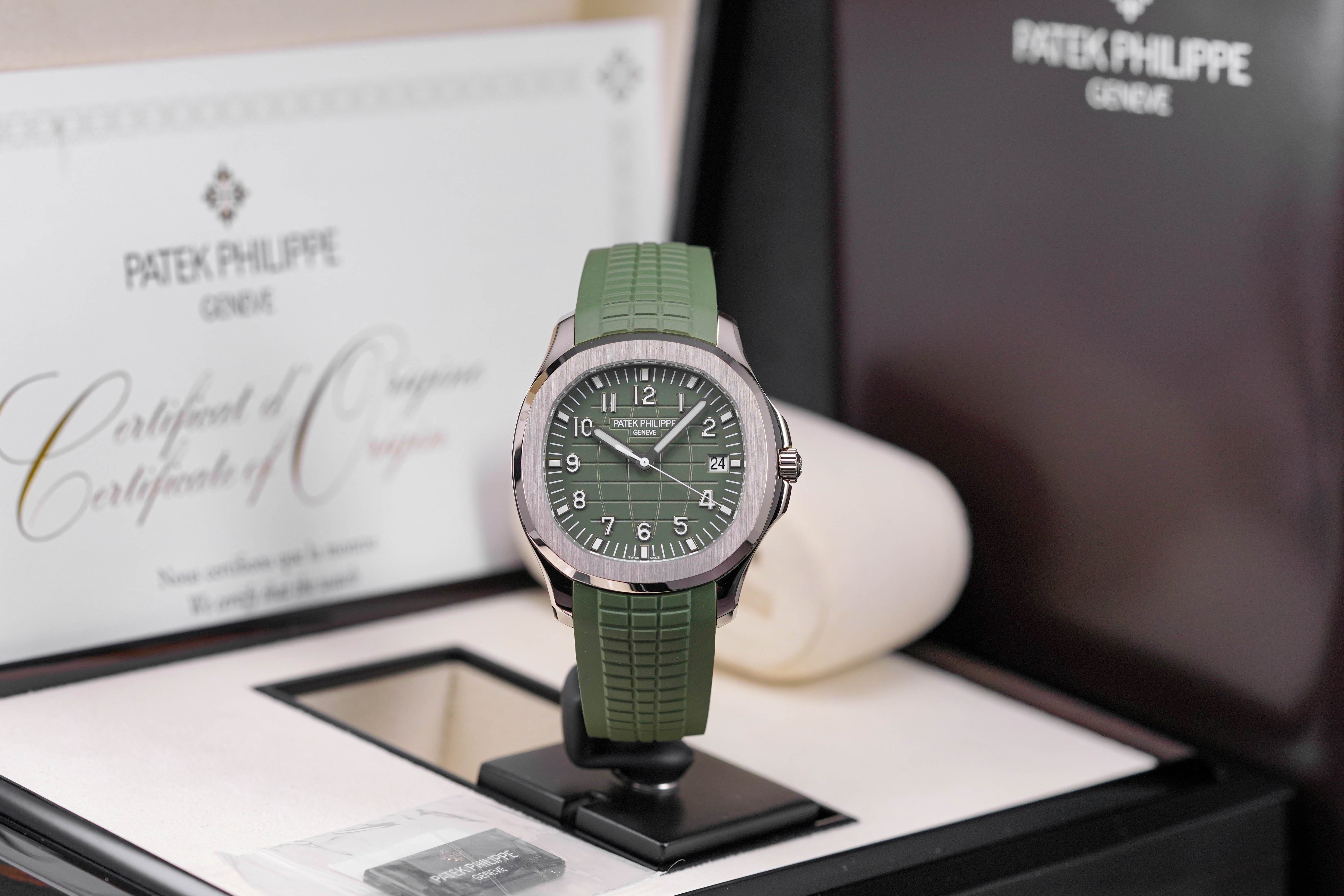 AQUANAUT 5168G WHITEGOLD GREEN DIAL (2023)