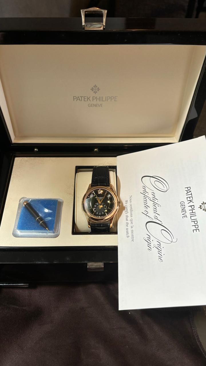 COMPLICATIONS 5205R-010 ANNUAL CALENDAR MOONPHASE BLACK DIAL (2015)
