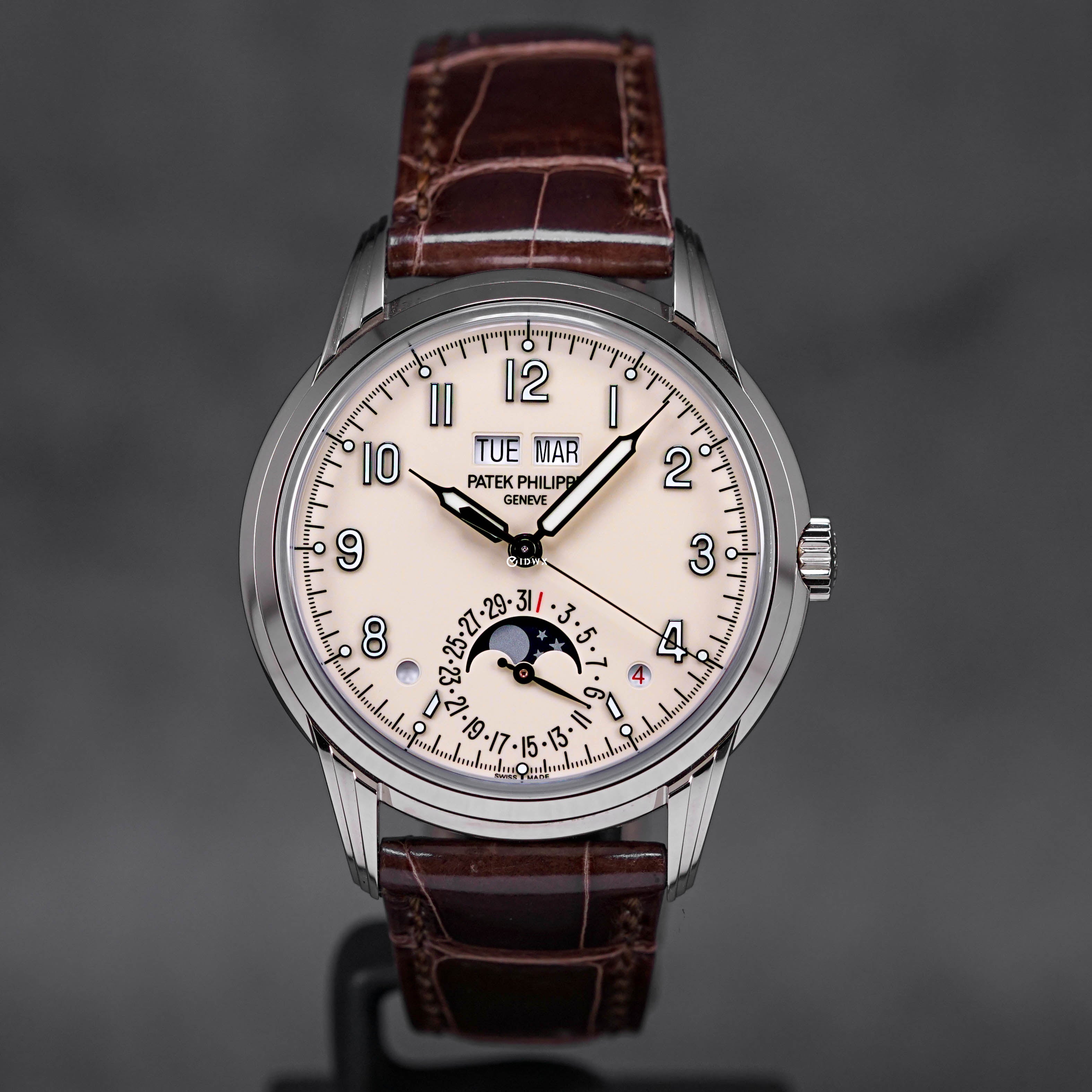 PATEK PHILIPPE GRAND COMPLICATIONS 5320G WHITEGOLD PERPETUAL
