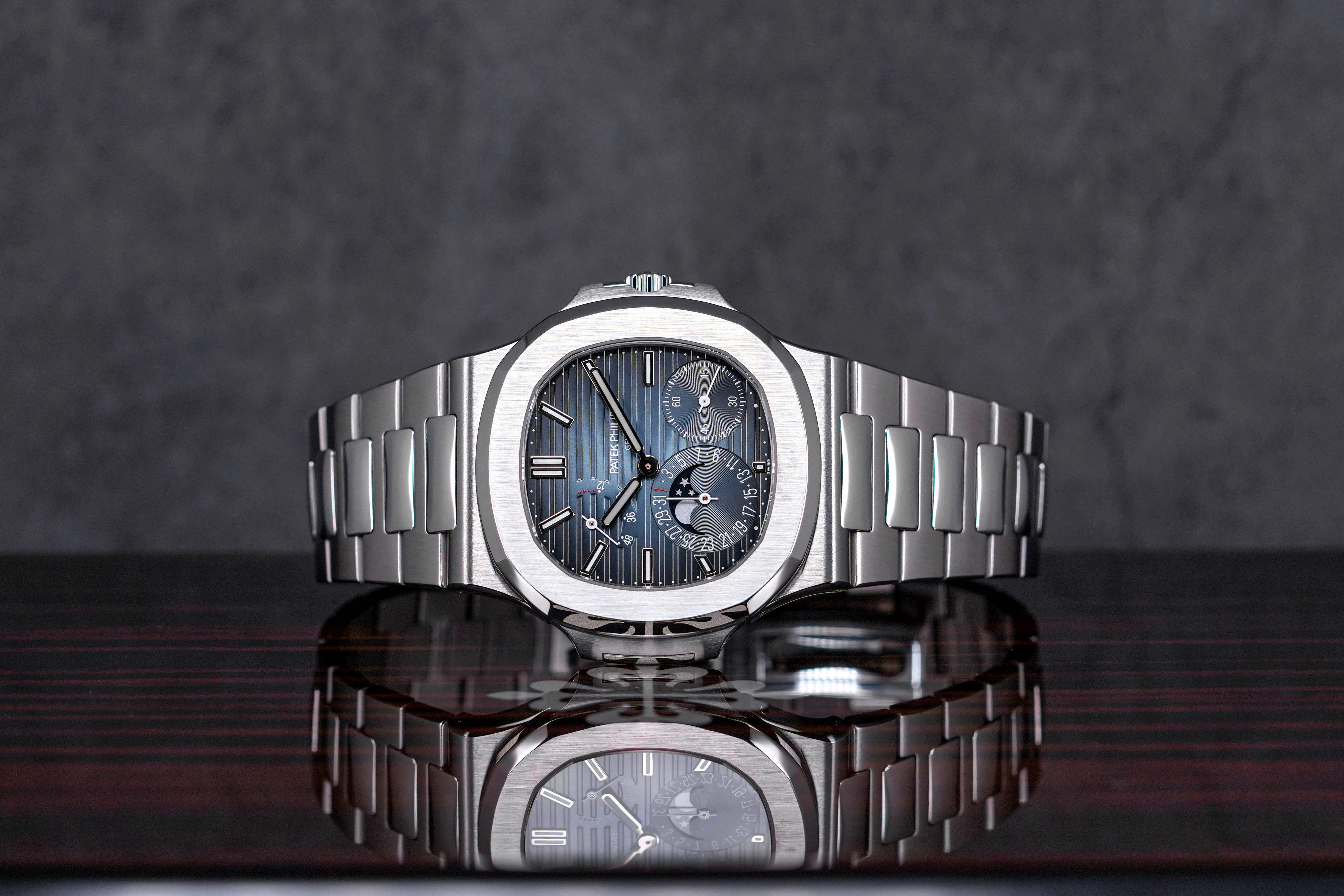 PATEK PHILIPPE NAUTILUS 57121A MOONPHASE BLUE DIAL (2023) - IDWX