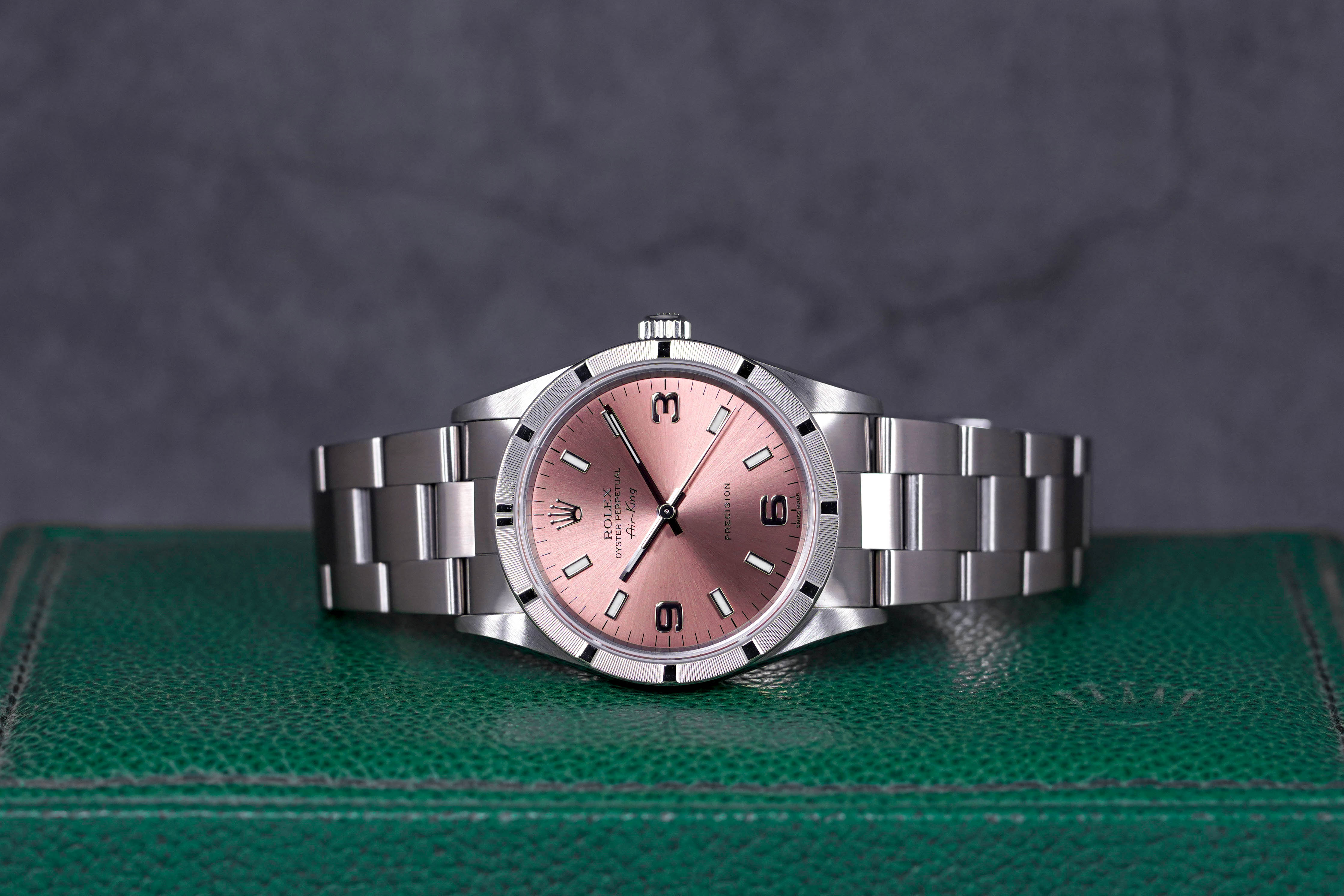 AIR KING 34MM 14010M ENGINE-TURNED BEZEL SALMON DIAL (2010)