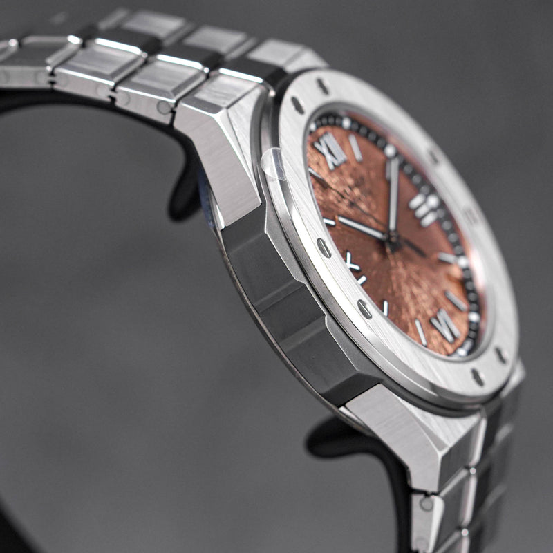 ALPINE EAGLE 'INDONESIAN EDITION' SALMON DIAL LIMITED EDITION (2022)