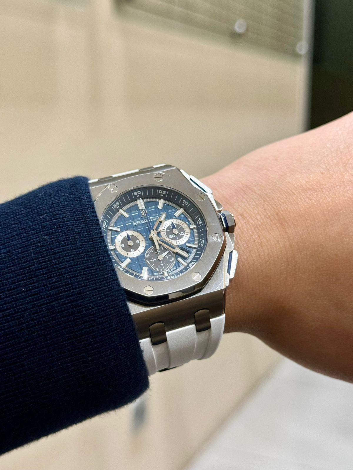 ROYAL OAK OFFSHIRE CHRONOGRAPH 42MM TITANIUM BLUE DIAL (2019)