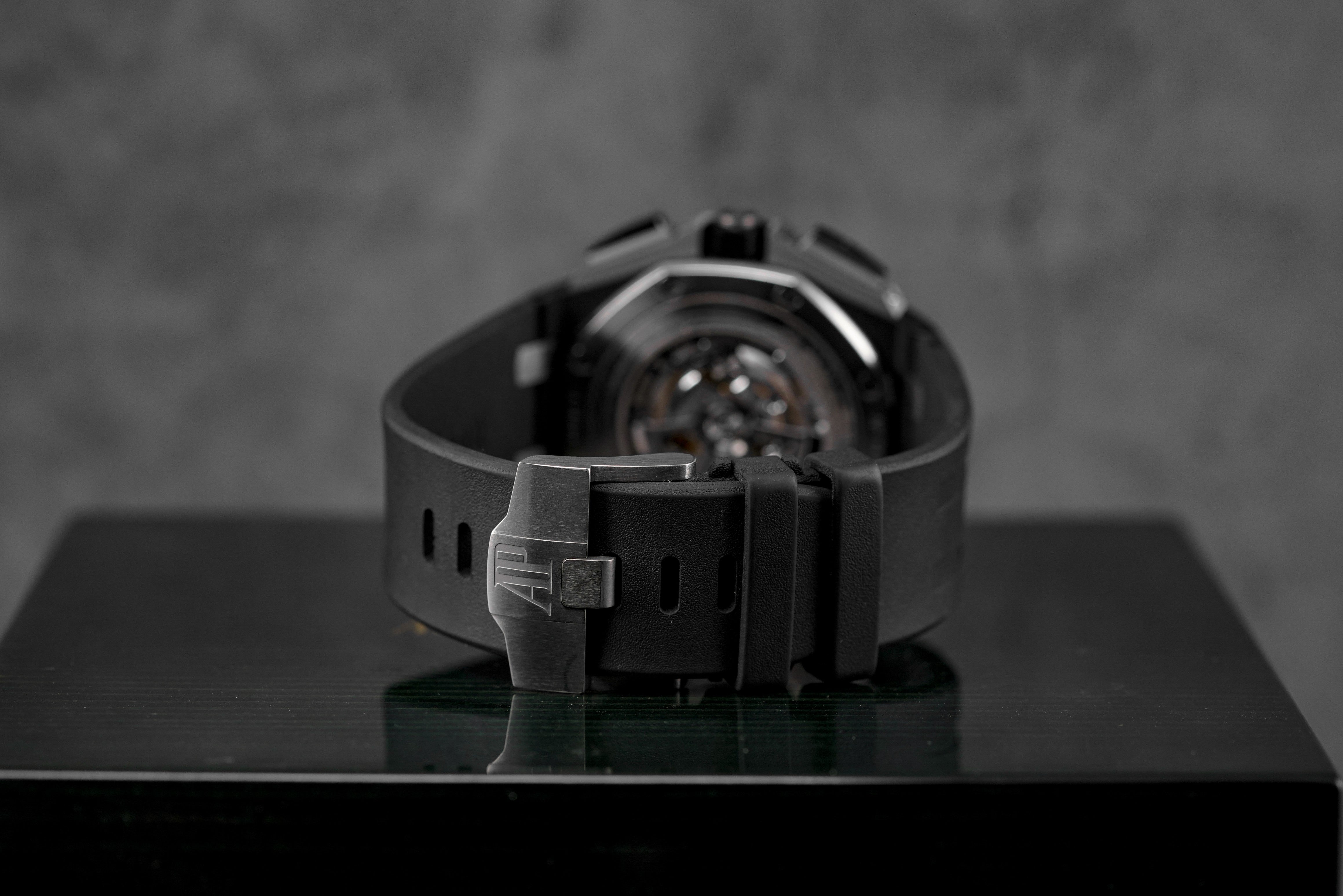 Harga AP Royal Oak Offshore Chrono Black