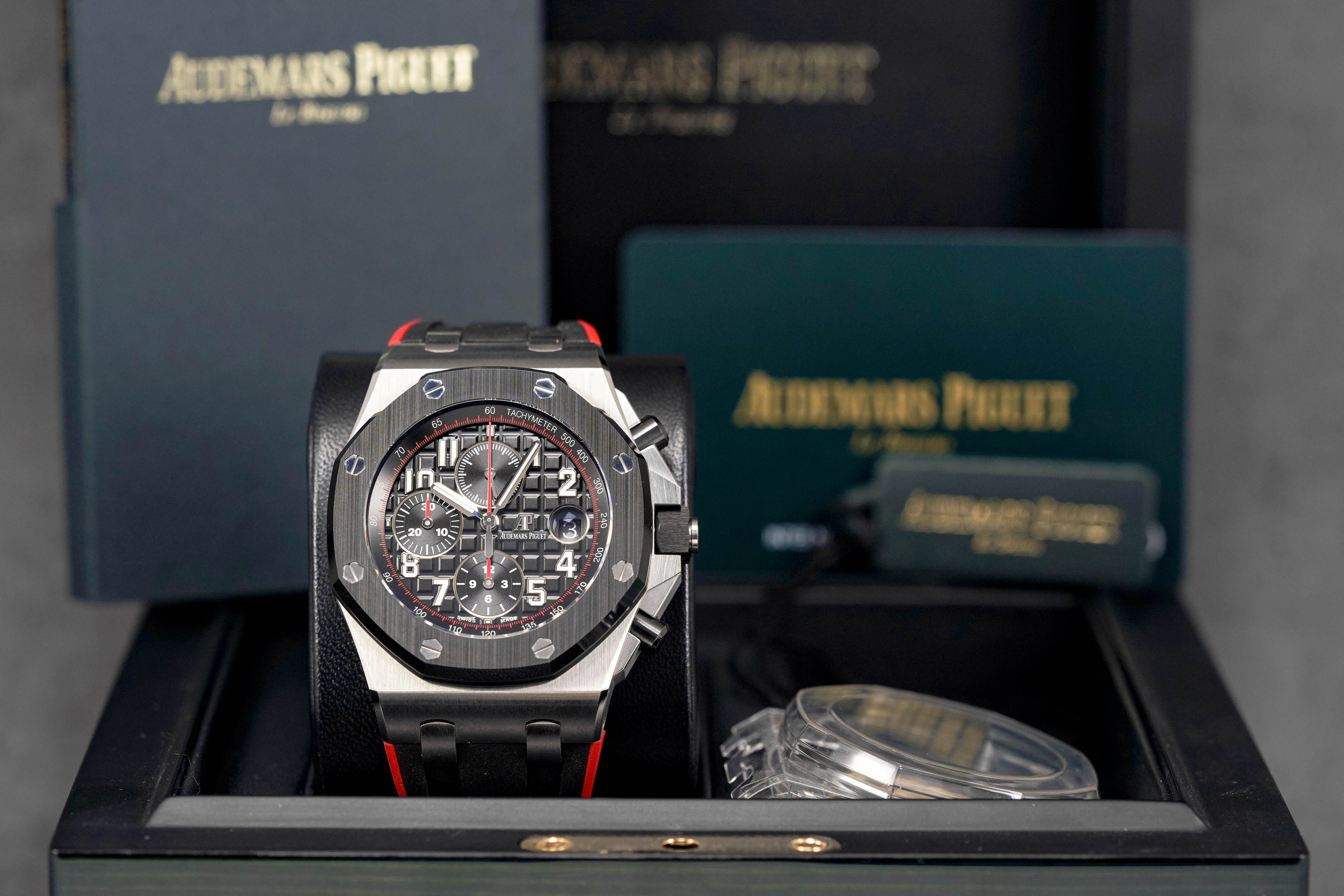 Harga AP Royal Oak Offshore Vampire