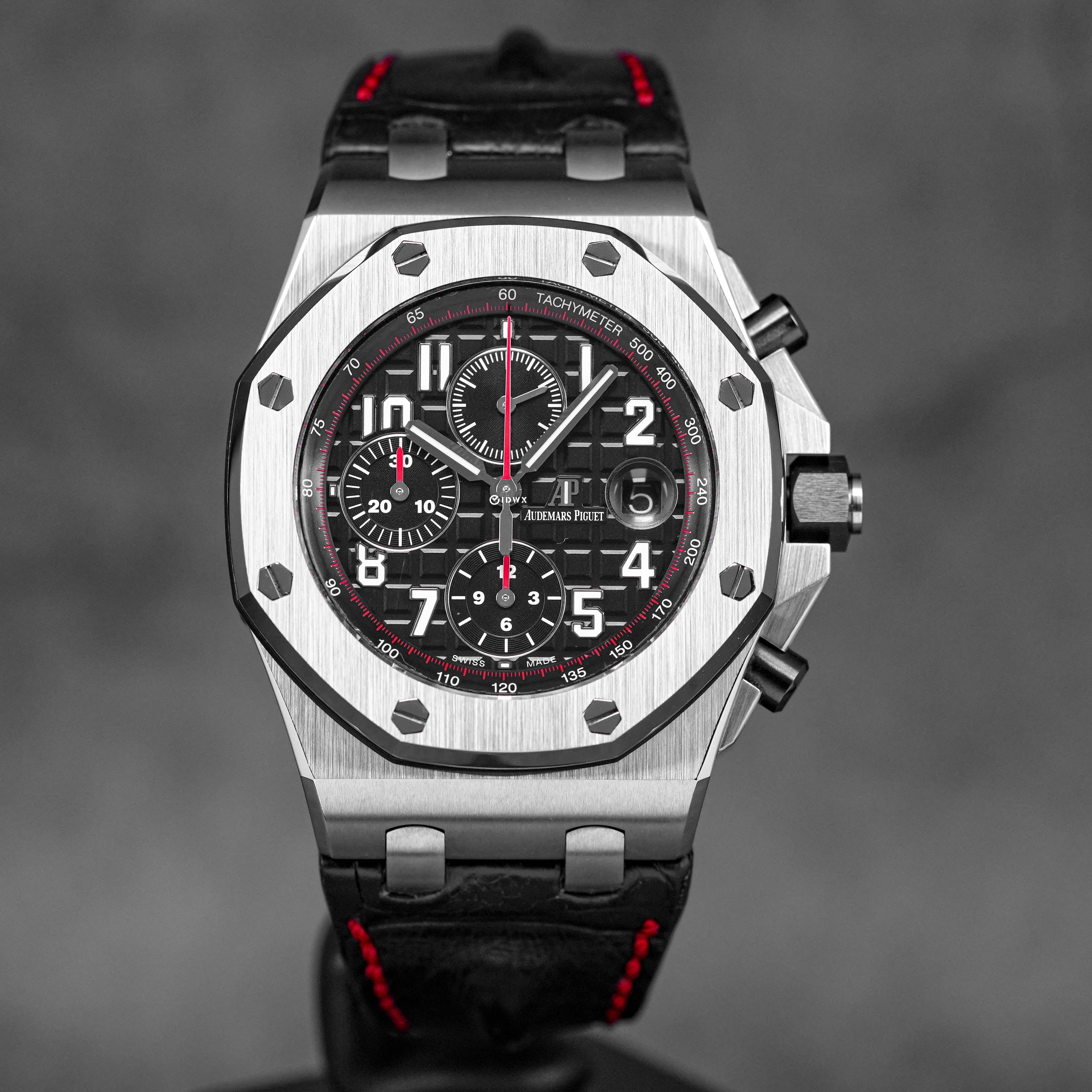 ROYAL OAK OFFSHORE CHRONOGRAPH 42MM BLACK RED 2016