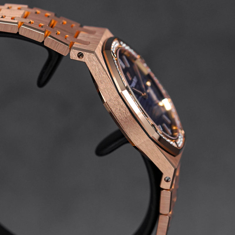 ROYAL OAK 33MM ROSEGOLD BLUE DIAL DIAMOND BEZEL (2022)