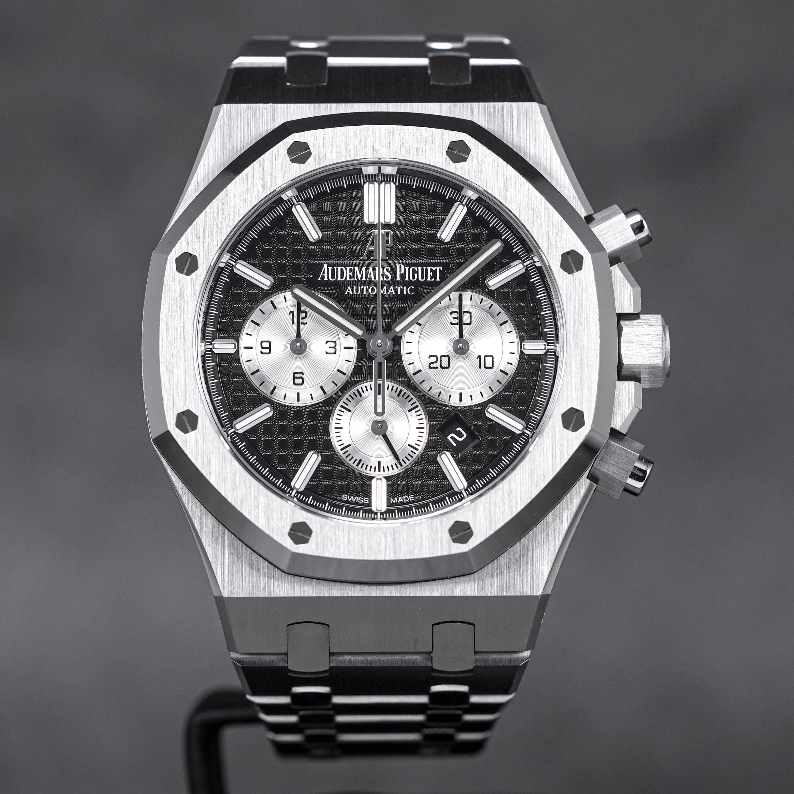 AUDEMARS PIGUET ROYAL OAK CHRONOGRAPH 41MM BLACK DIAL (2021) - IDWX