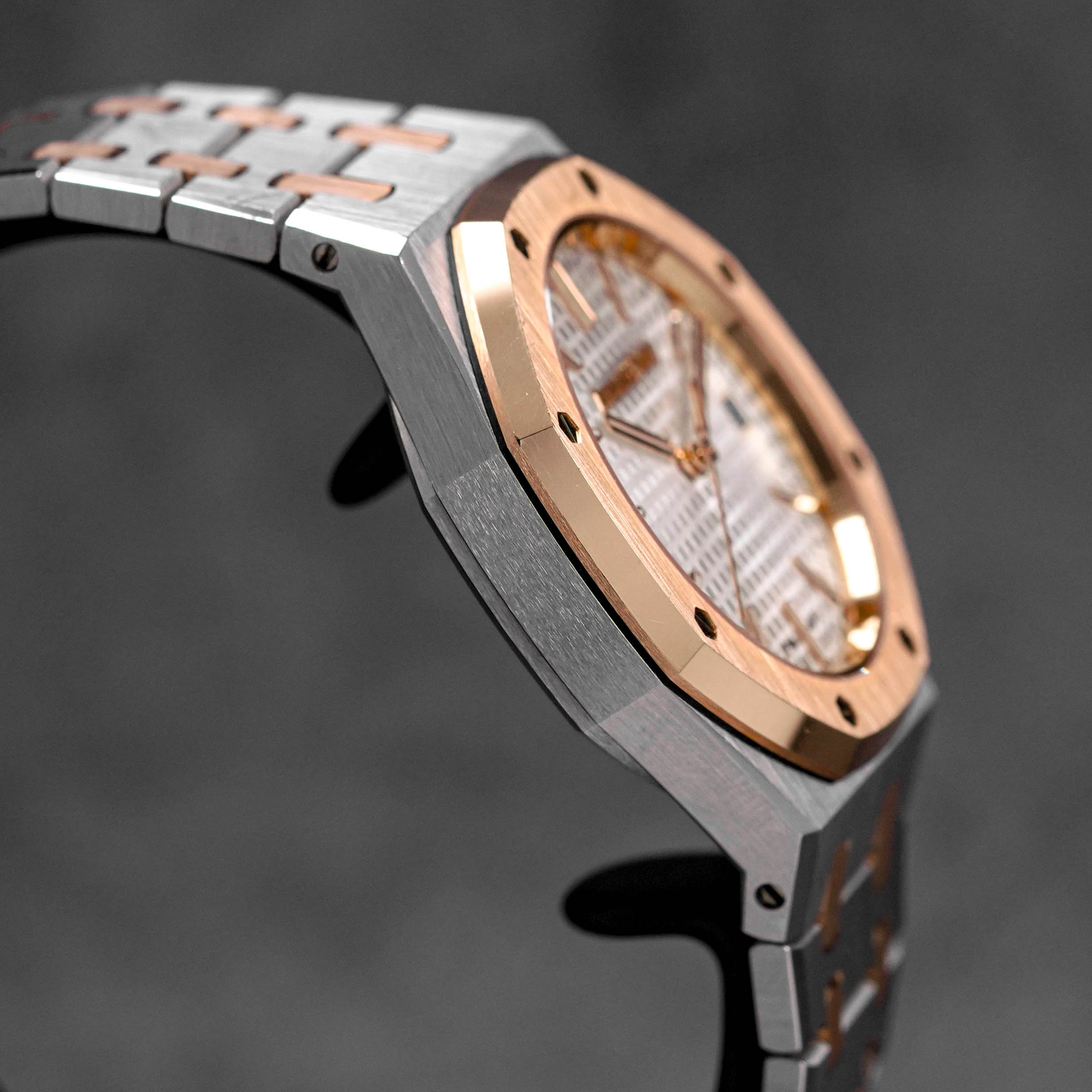 AUDEMARS PIGUET ROYAL OAK 37MM 15550 TWOTONE ROSEGOLD WHITE