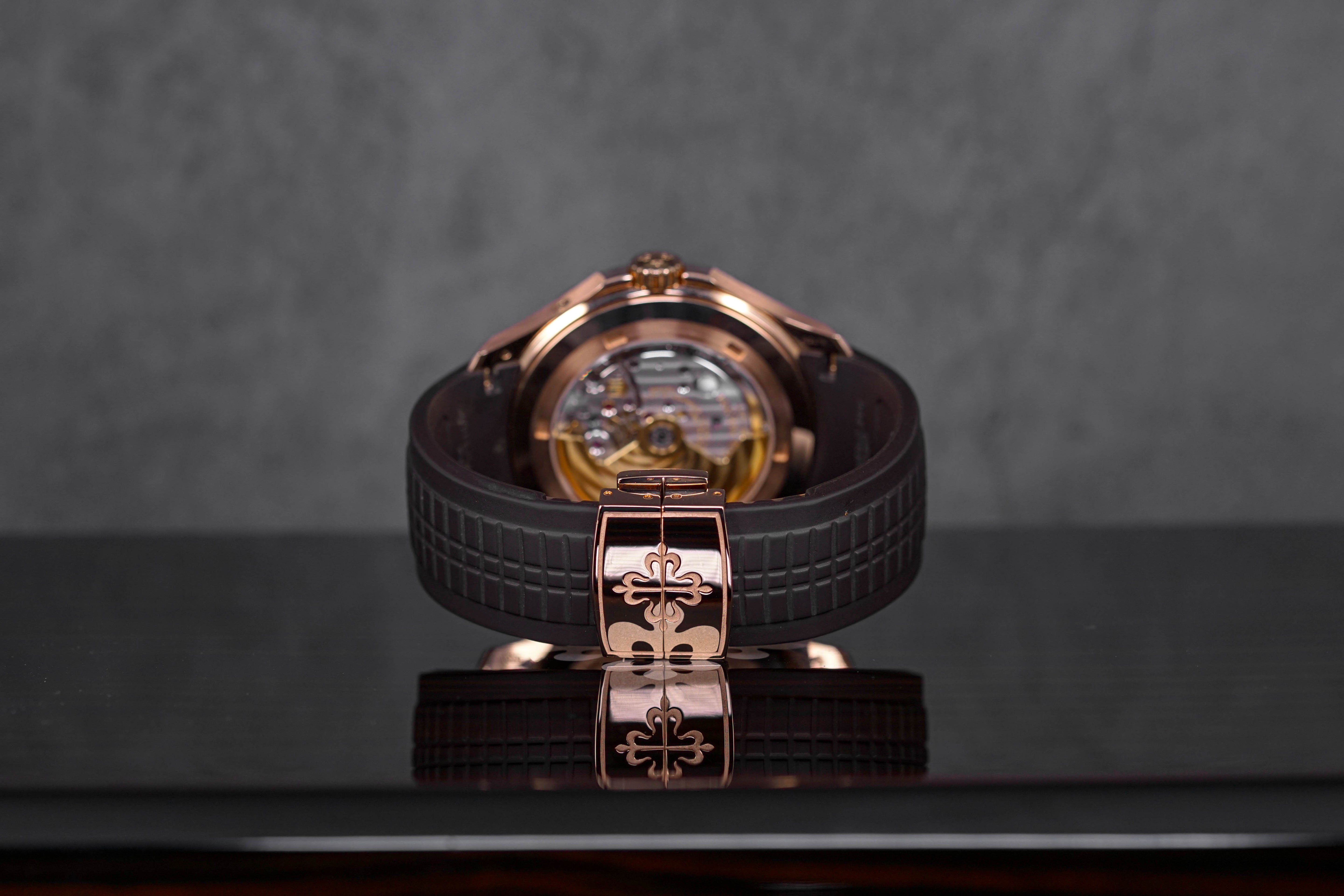 PATEK PHILIPPE AQUANAUT TRAVEL TIME ROSEGOLD 5164R-001 (2017) IDWX