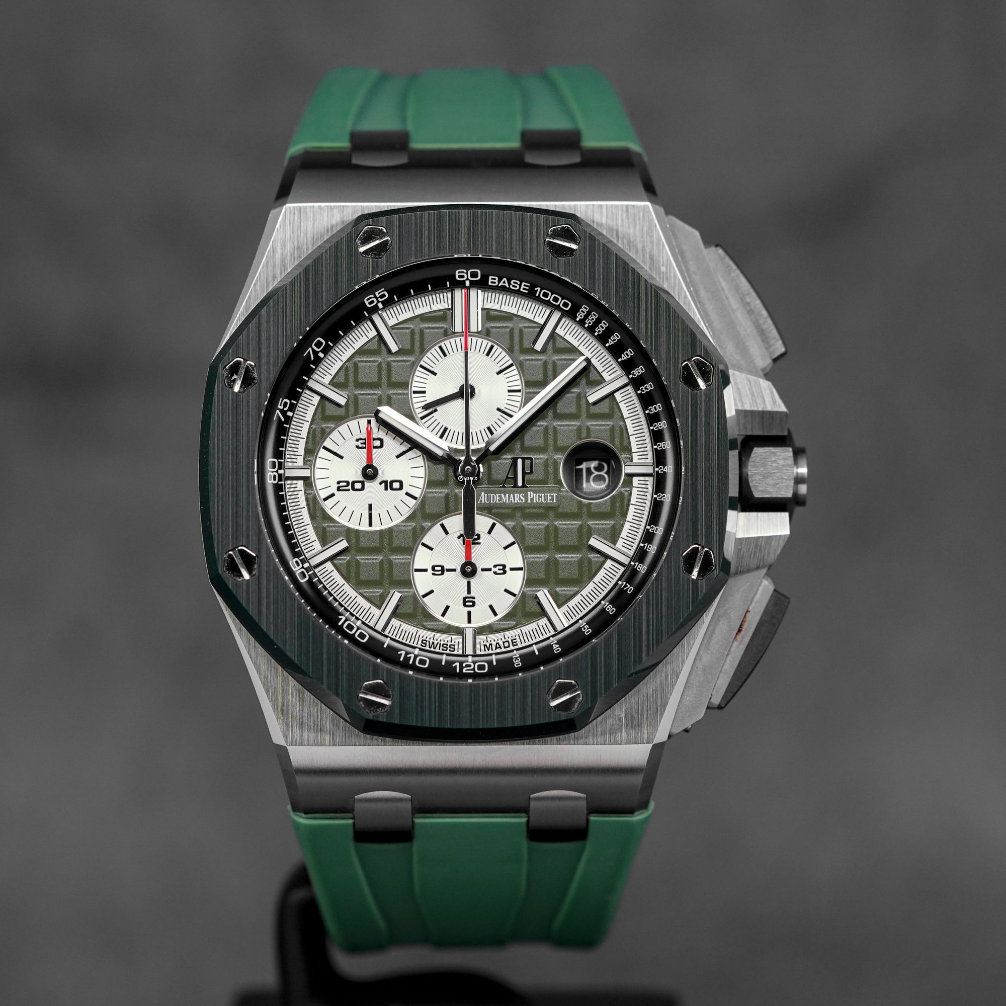 ROYAL OAK OFFSHORE CHRONOGRAPH 44MM GREEN CAMO LIMITED EDITION (2019)