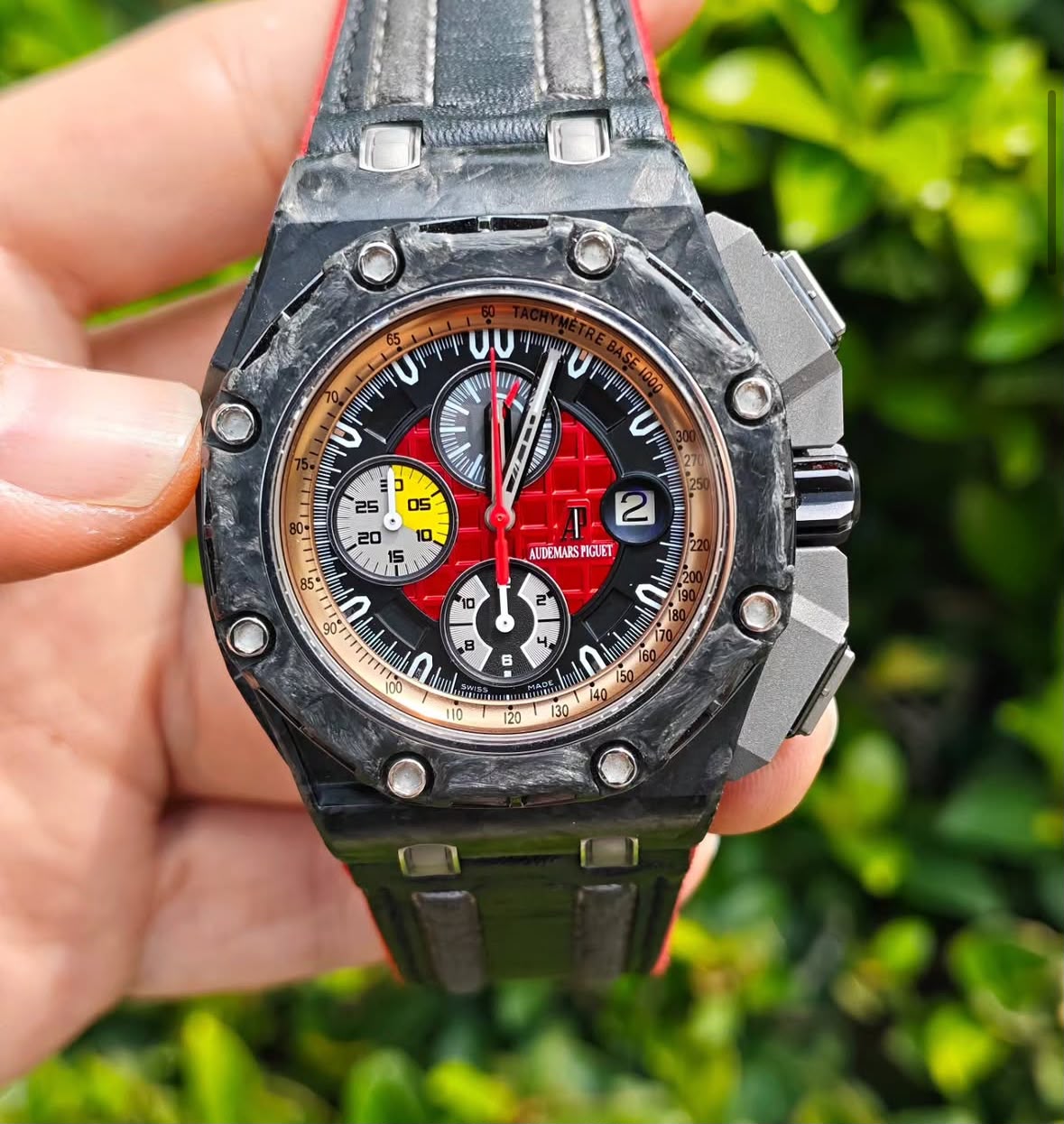 ROYAL OAK OFFSHORE CHRONOGRAPH 44MM GRAND PRIX CARBON LIMITED EDITION (2011)