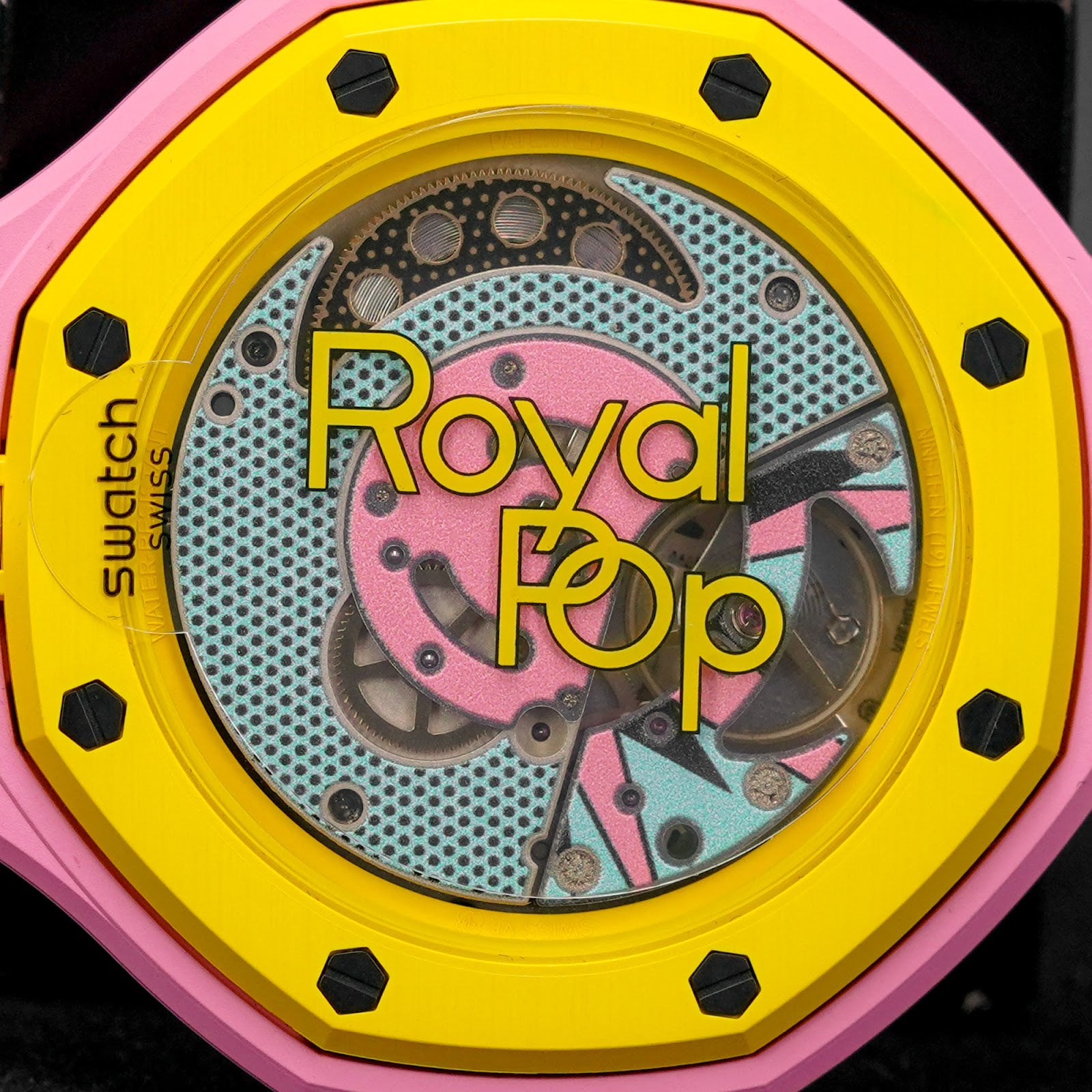 ROYAL POP OTG ROZ (2026)