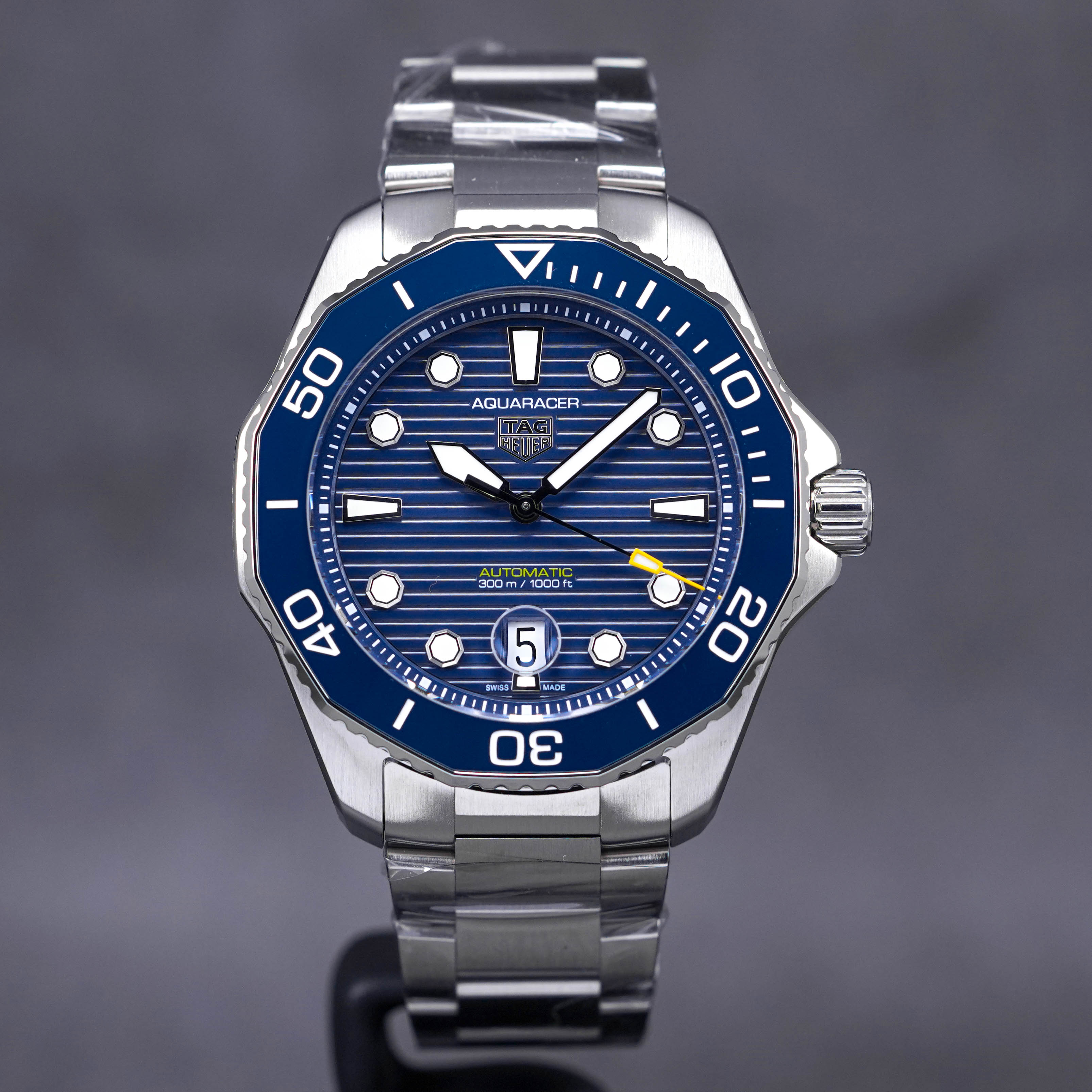 AQUARACER 300M CALIBRE 5 BLUE DIAL (2023)