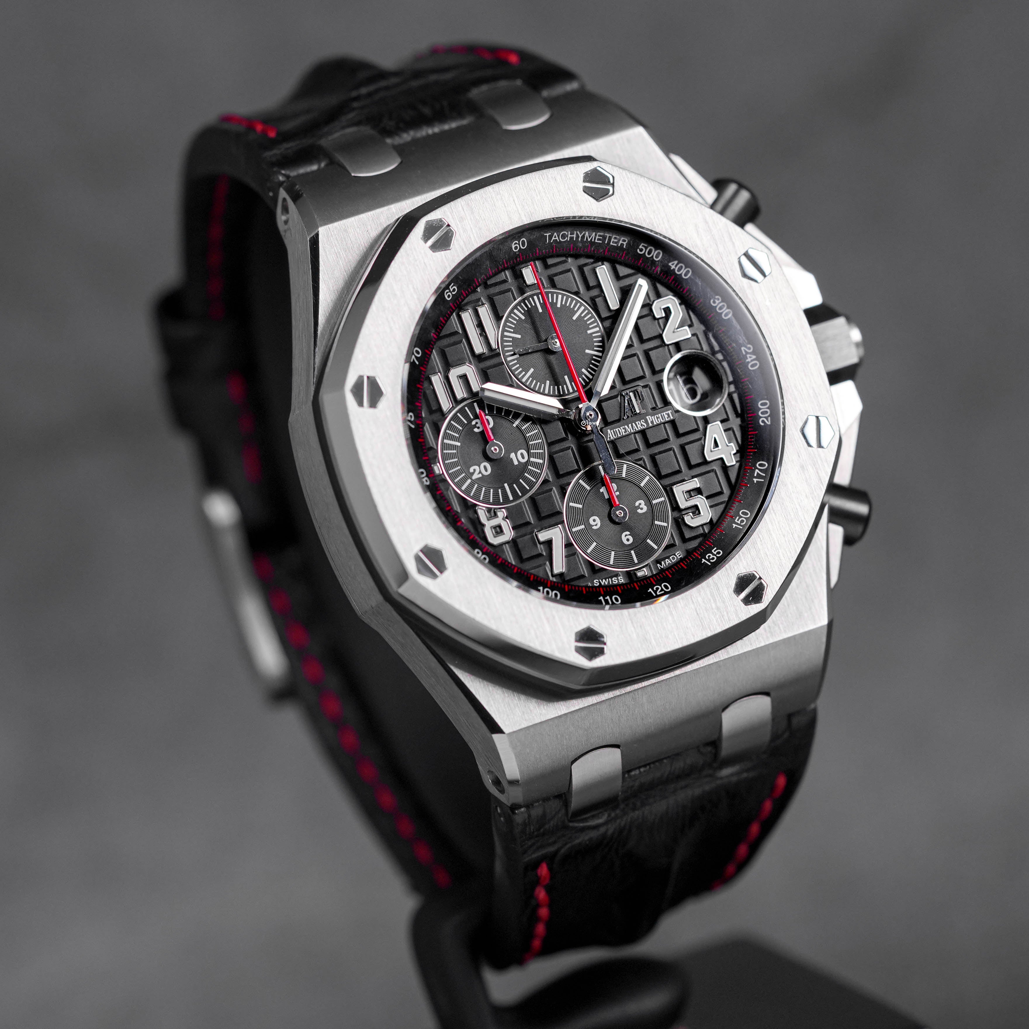 Harga Audemars Piguet Black Red