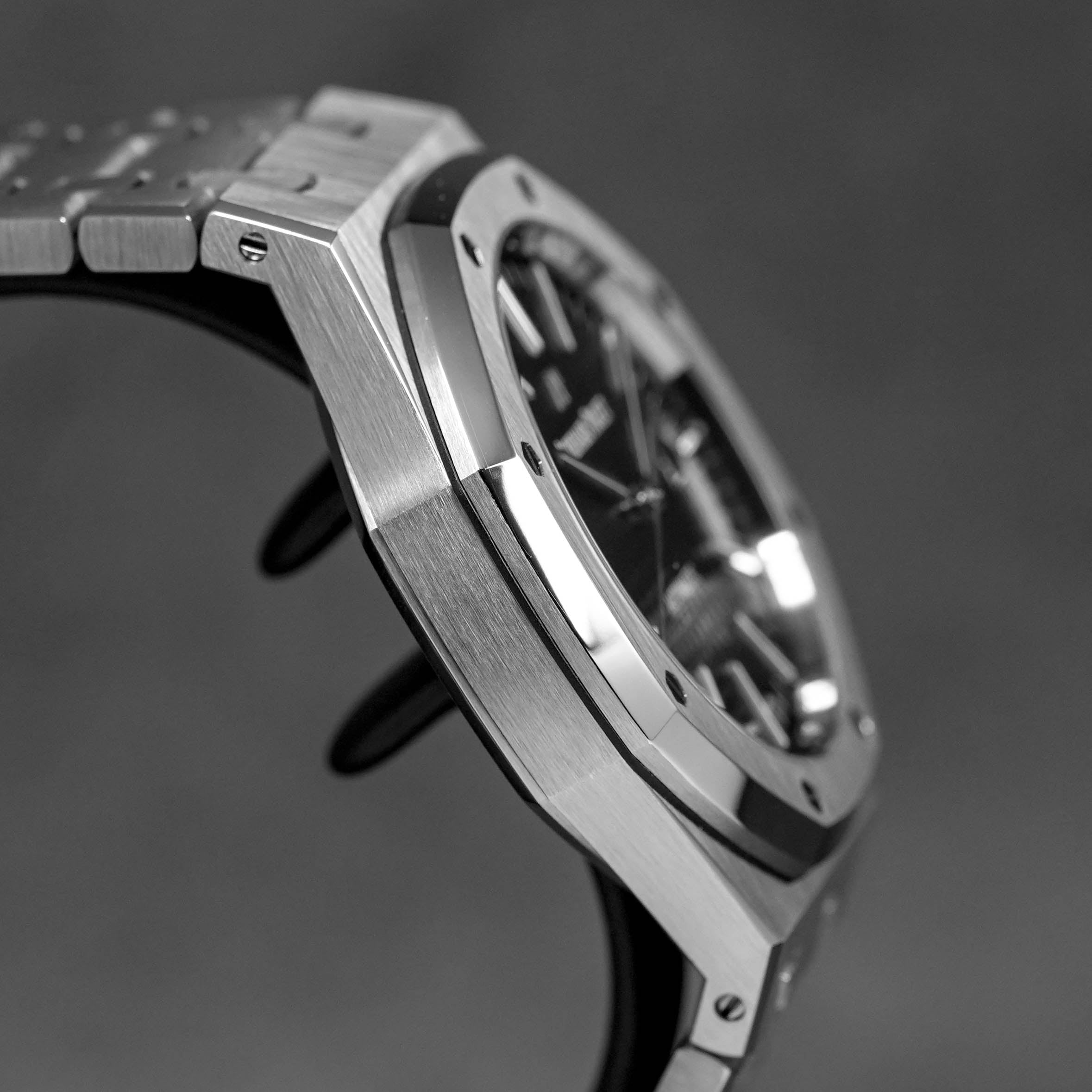 Harga Audemars Piguet Royal Oak 15400 Black