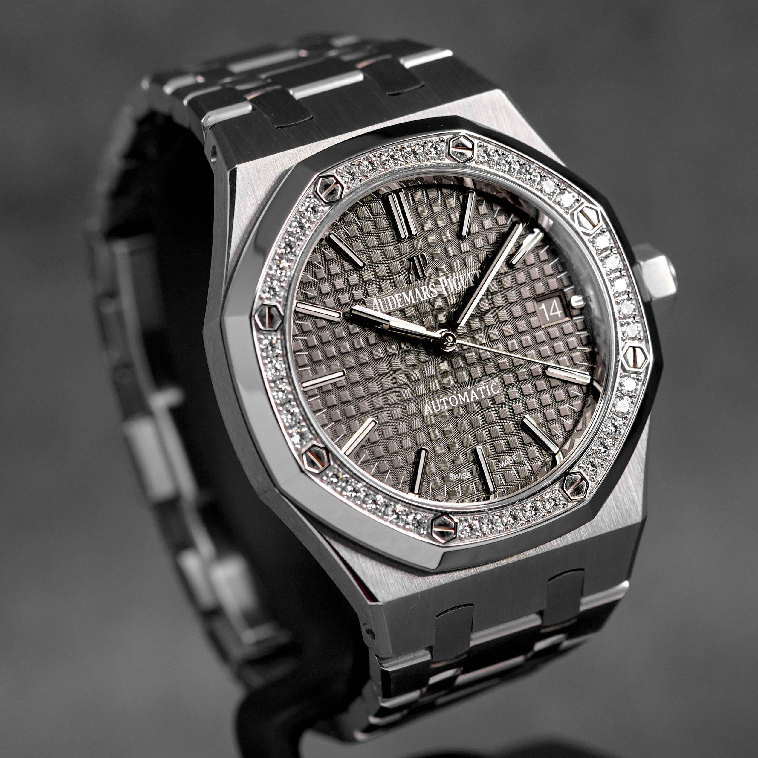 Harga Audemars Piguet Royal Oak 15451 Grey