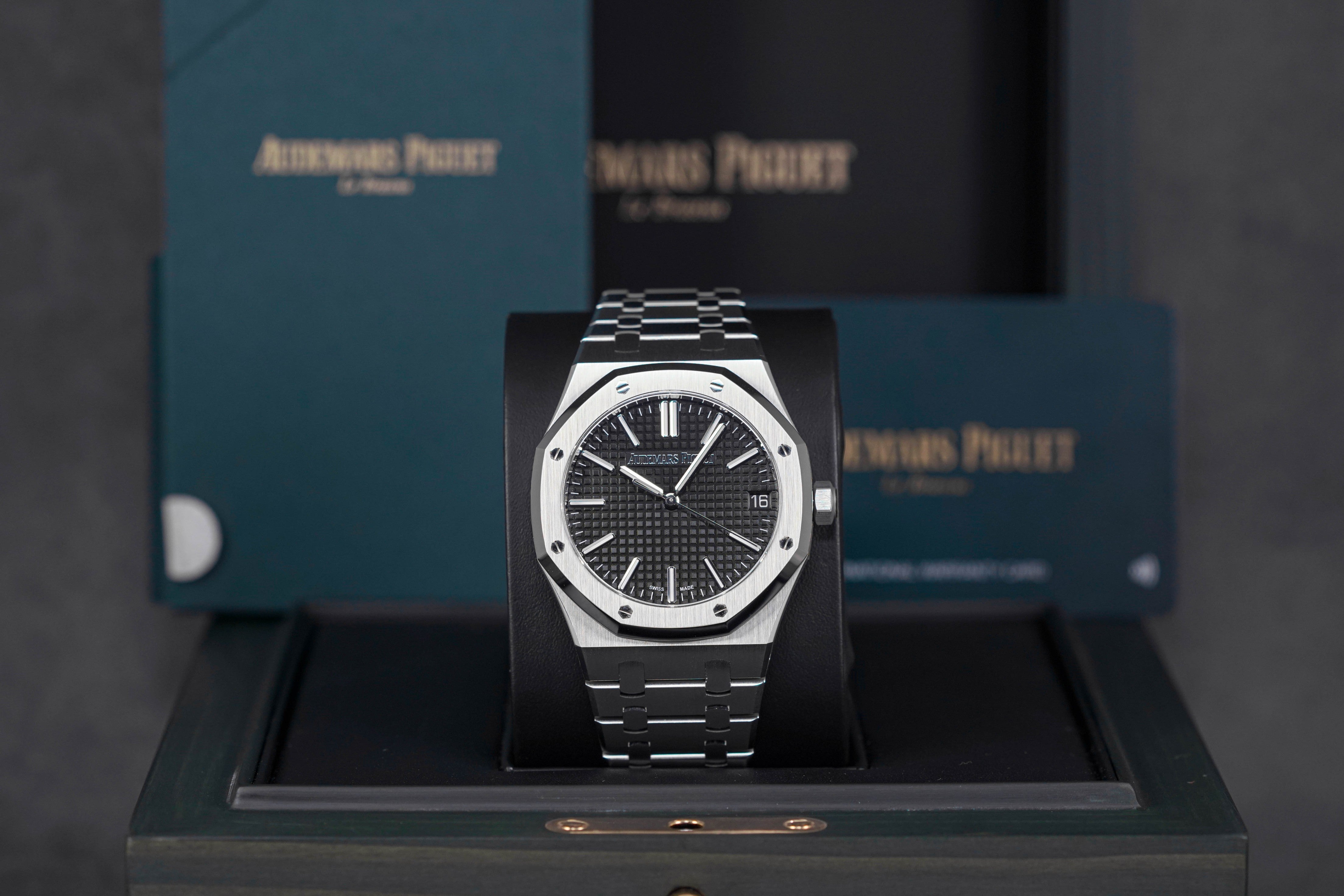 Harga Audemars Piguet Royal Oak 15510 Black