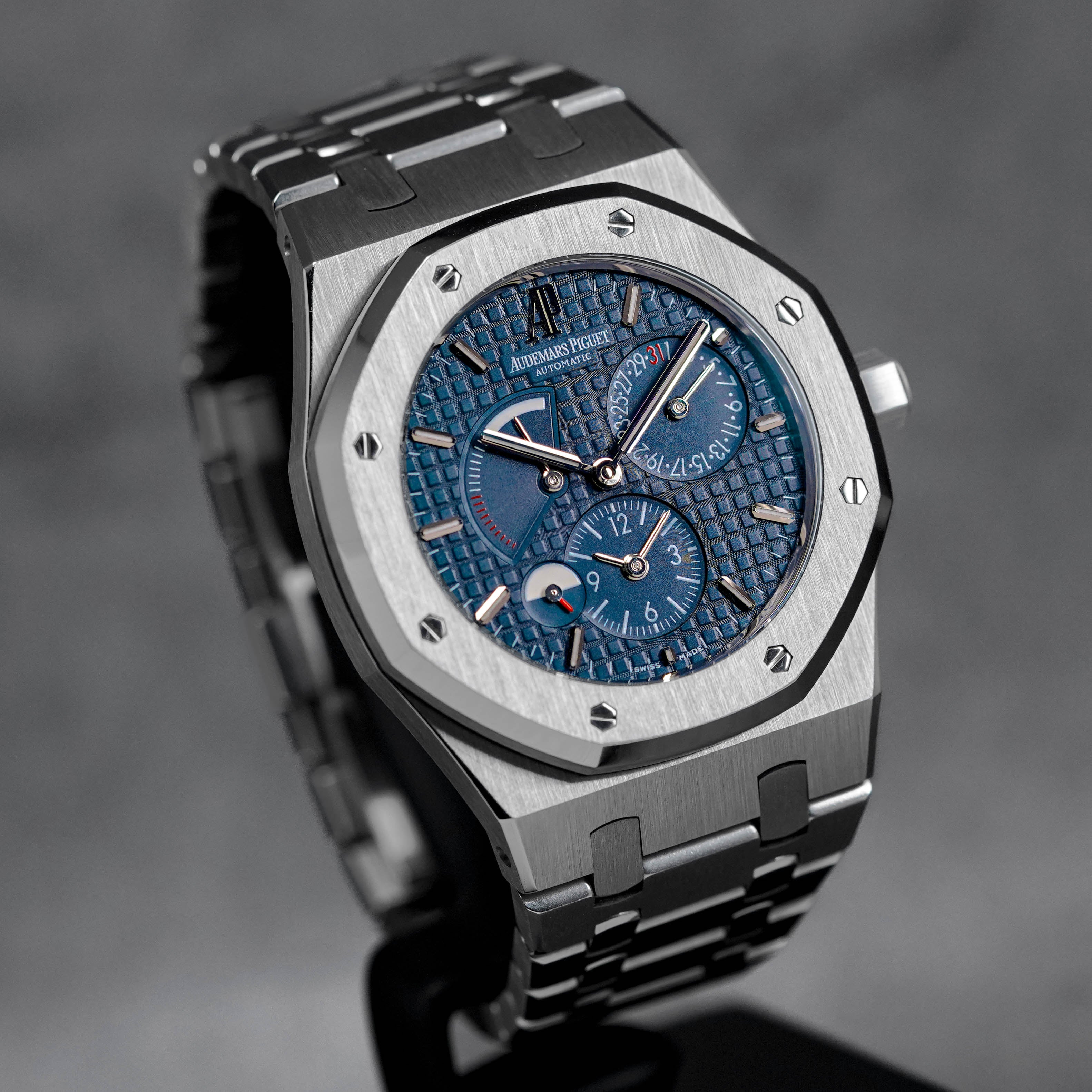 Harga Audemars Piguet Royal Oak Dualtime Blue