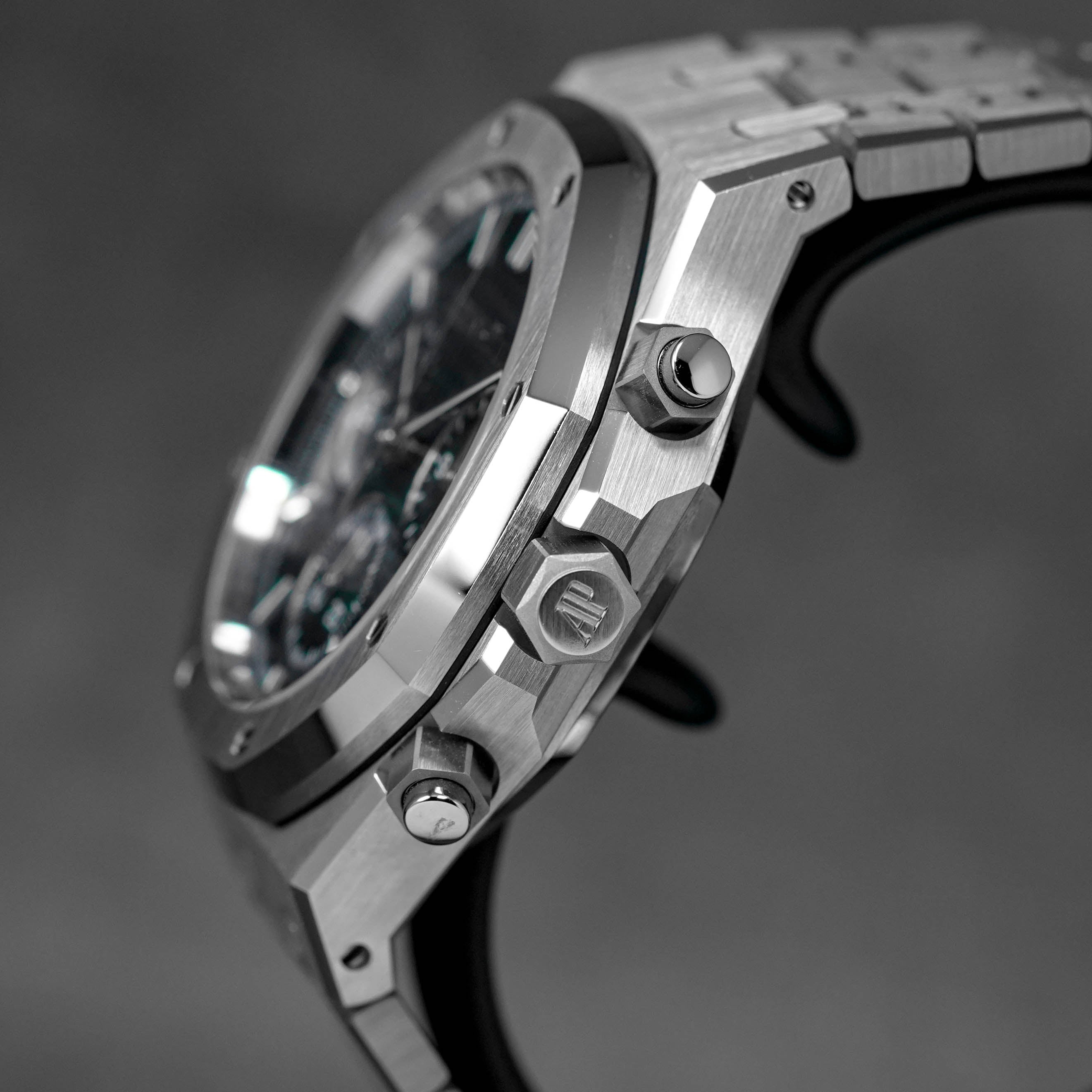 Harga Audemars Piguet Royal Oak Green