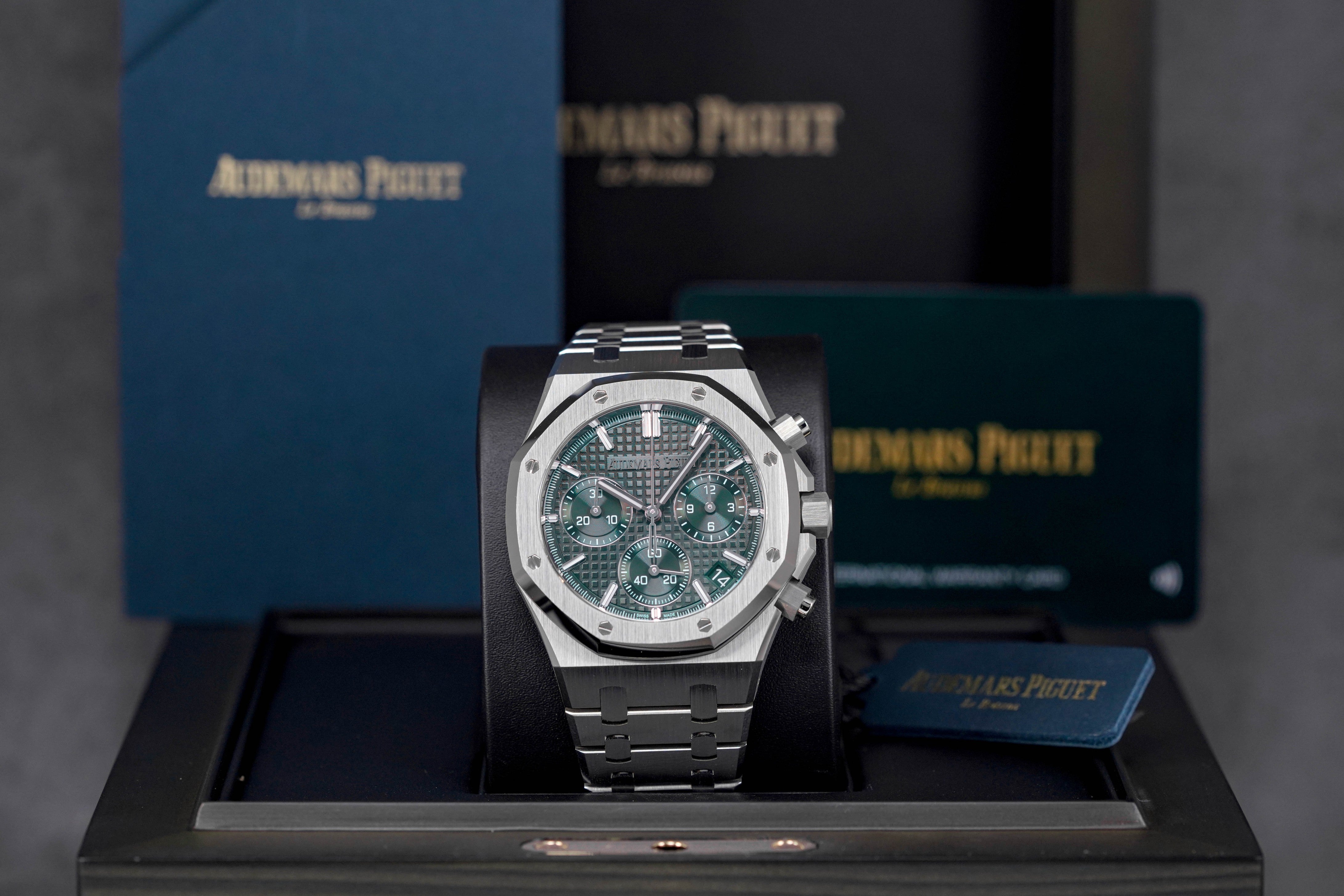 Harga Audemars Piguet Royal Oak Green