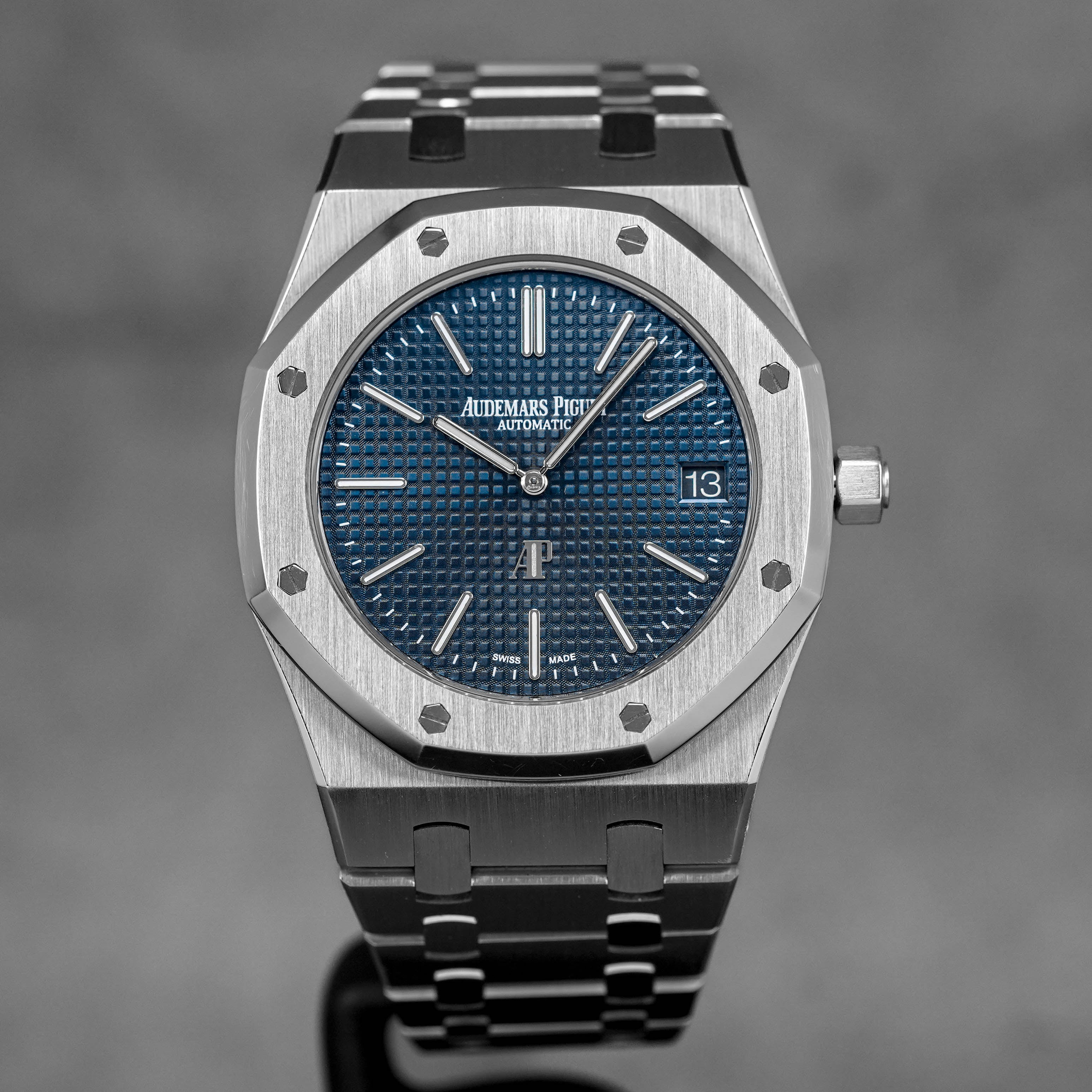 AUDEMARS PIGUET ROYAL OAK JUMBO 39MM 15202 BLUE DIAL (2016) IDWX