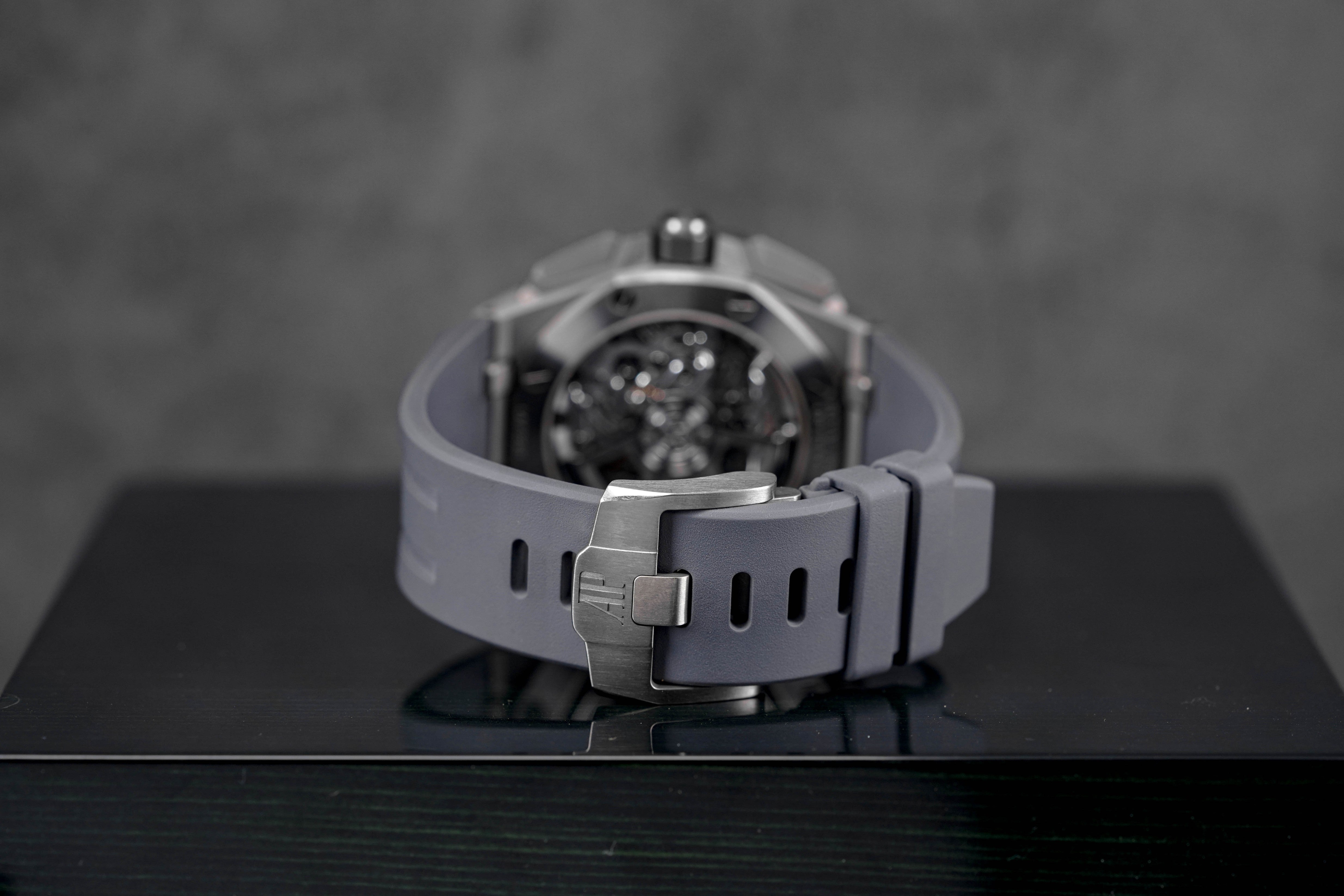 Harga Audemars Piguet Royal Oak Offshore Grey